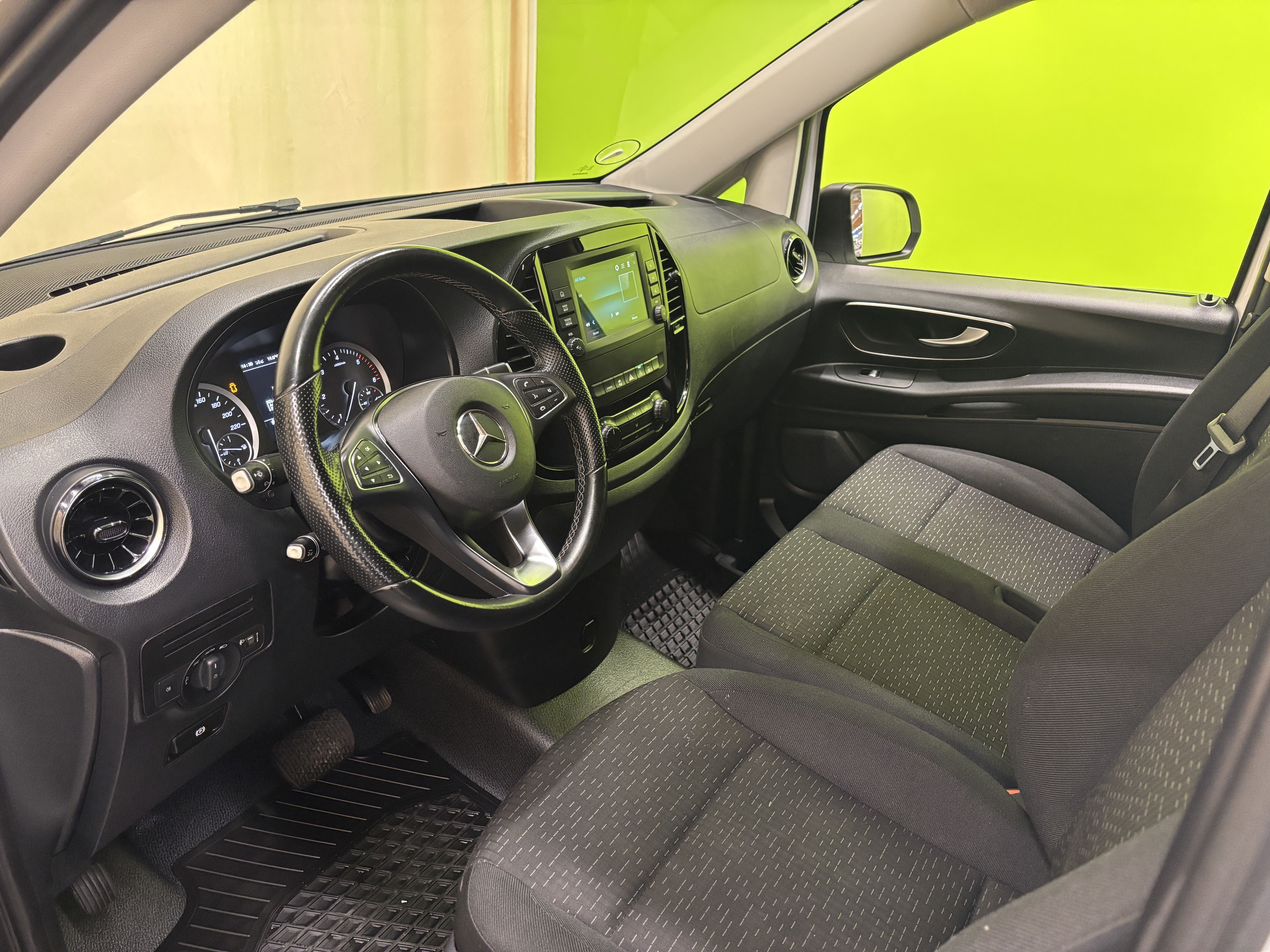 Mercedes-Benz Vito 2021