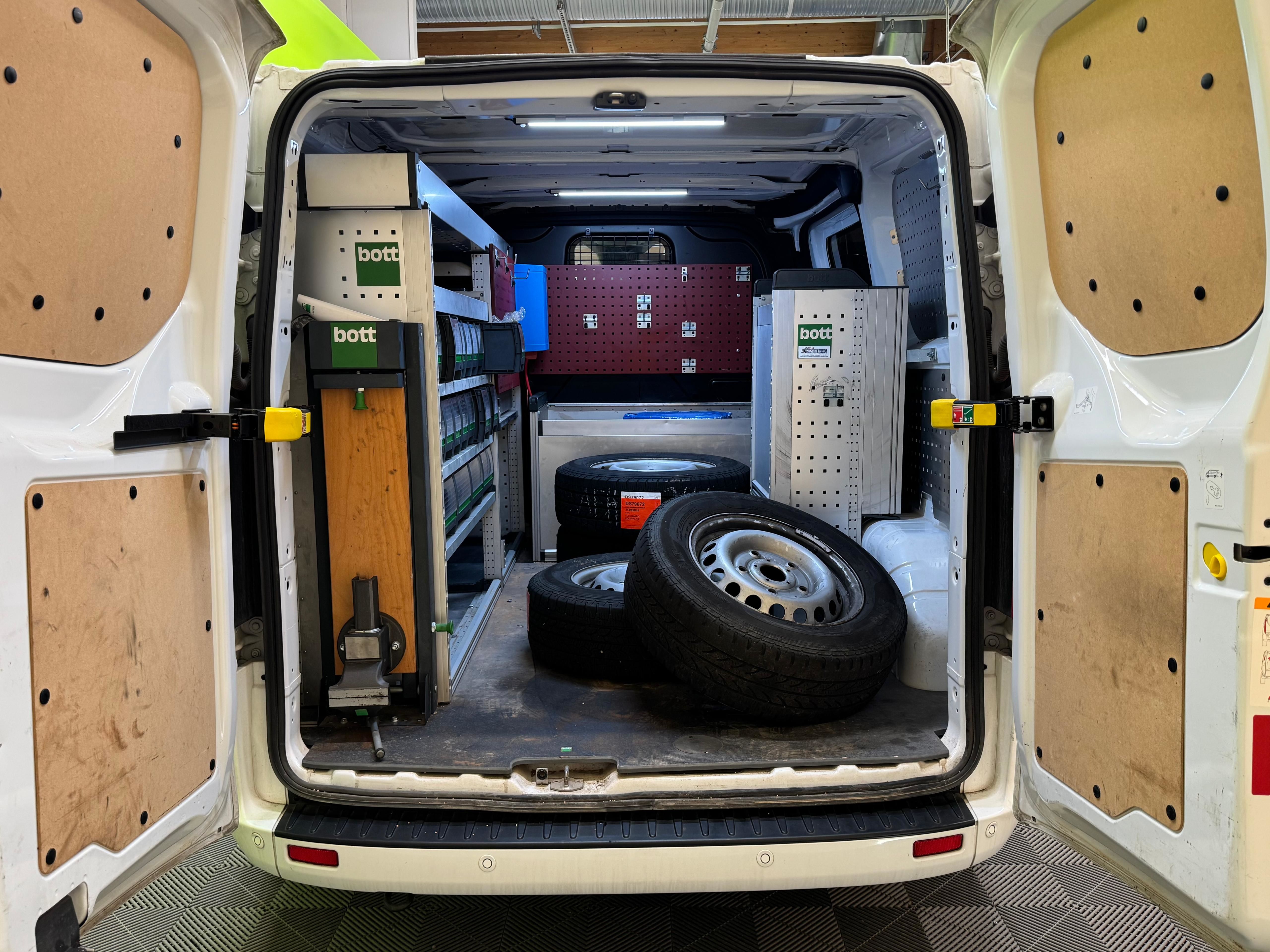 Ford Transit Custom 2023