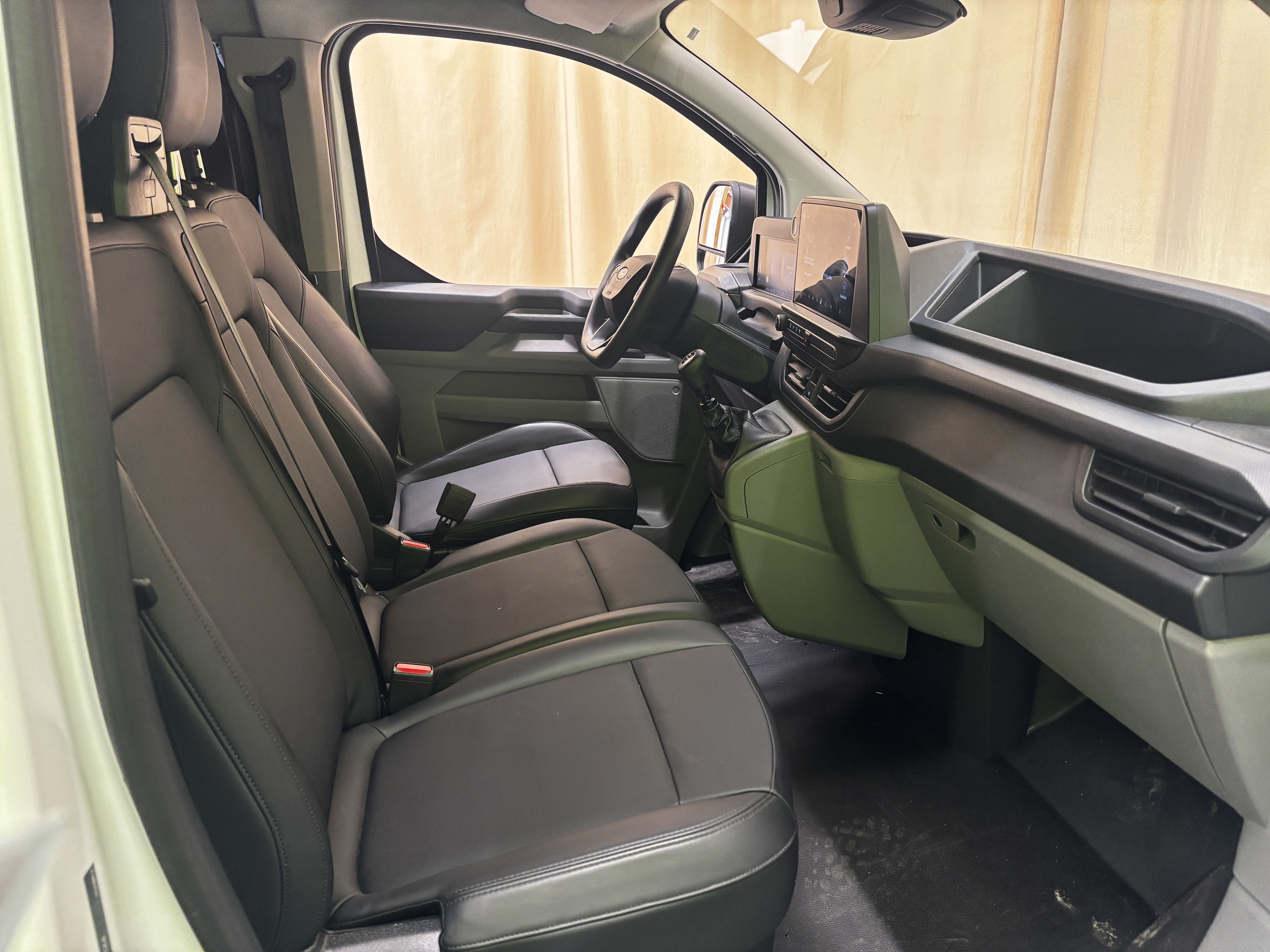 Ford Transit Custom 2024