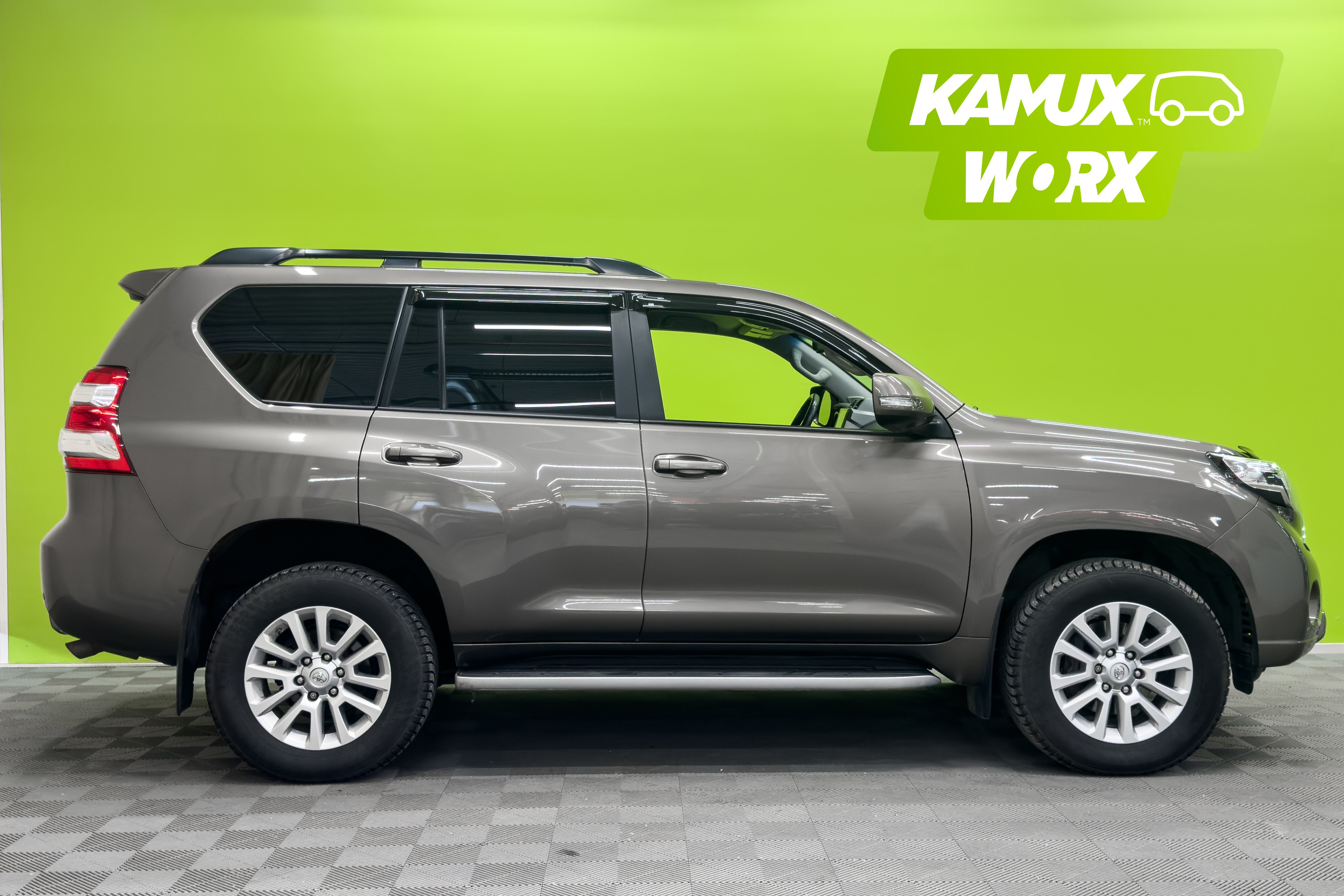 Toyota Land Cruiser 2016