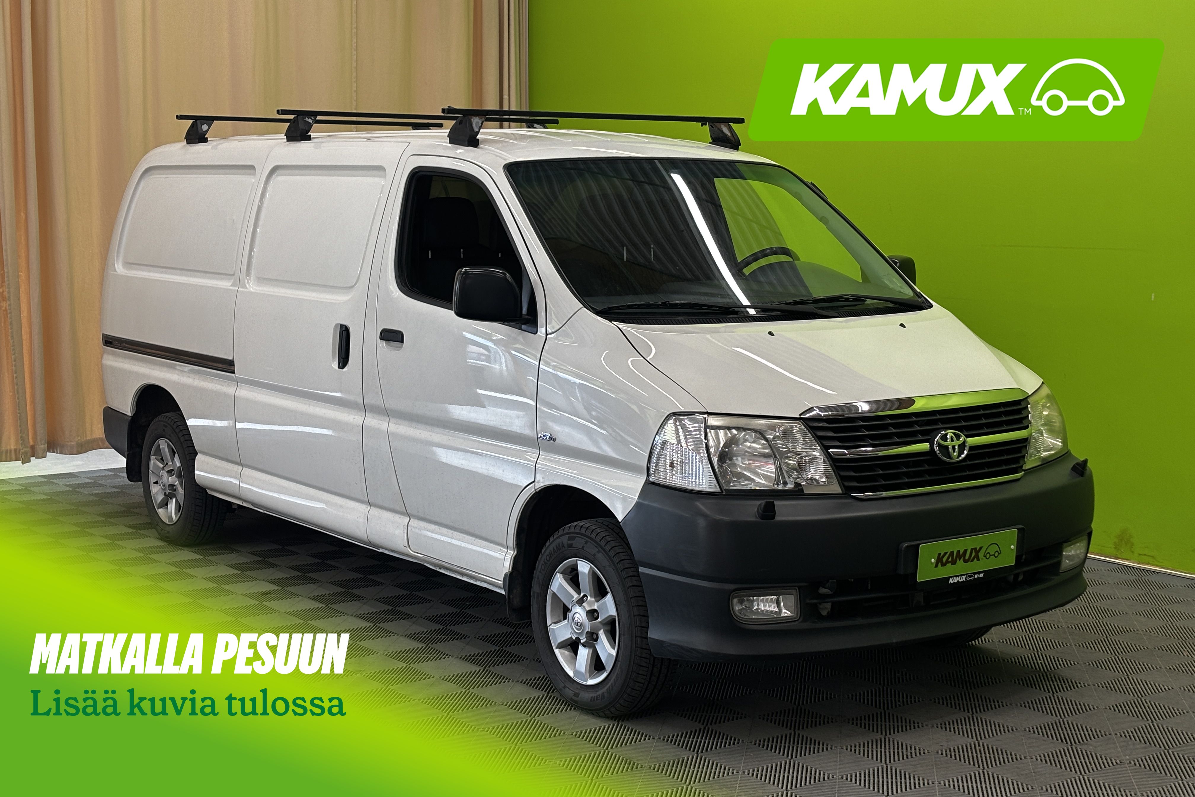 Toyota Hiace 2010