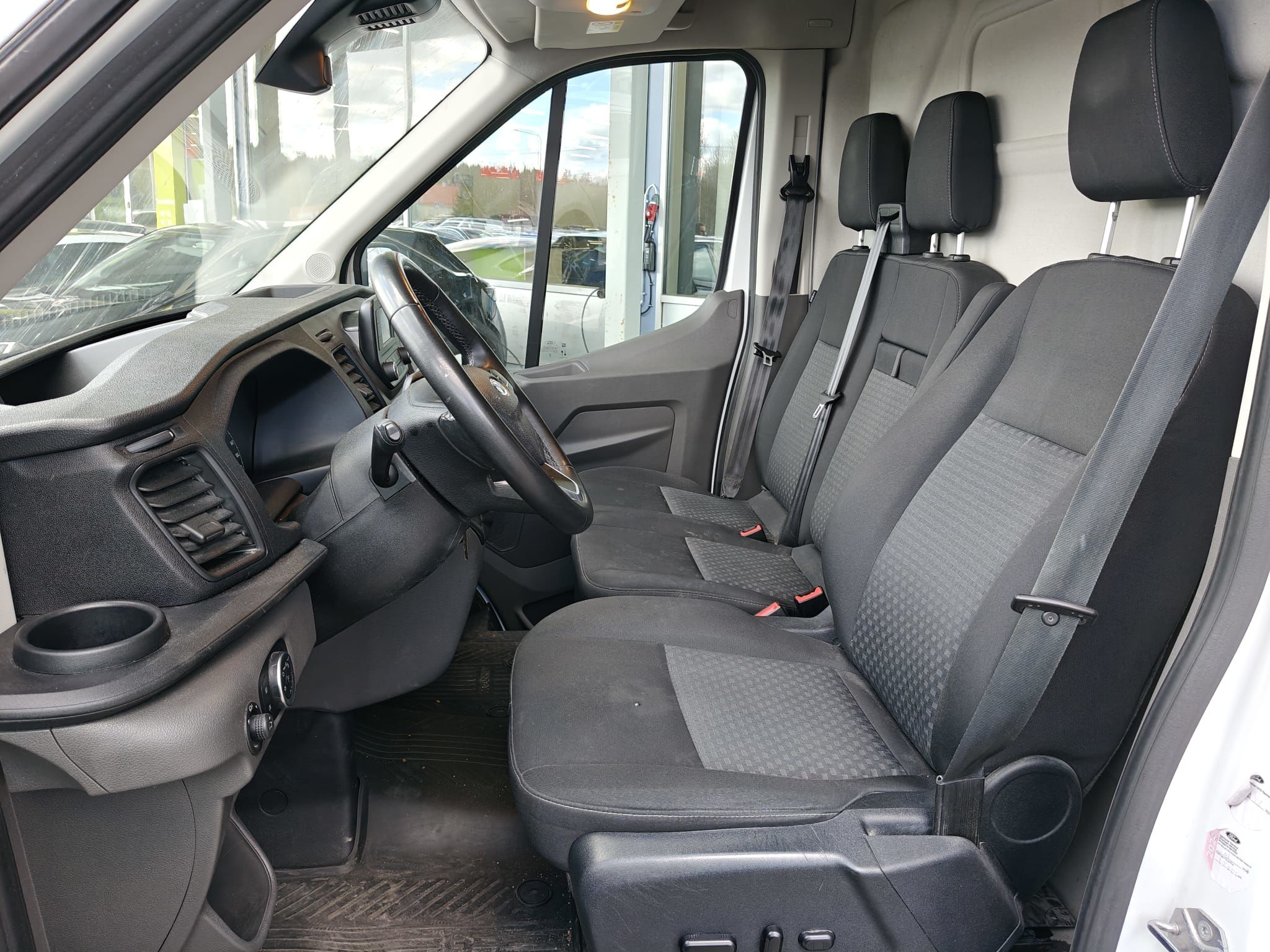 Ford Transit 2023