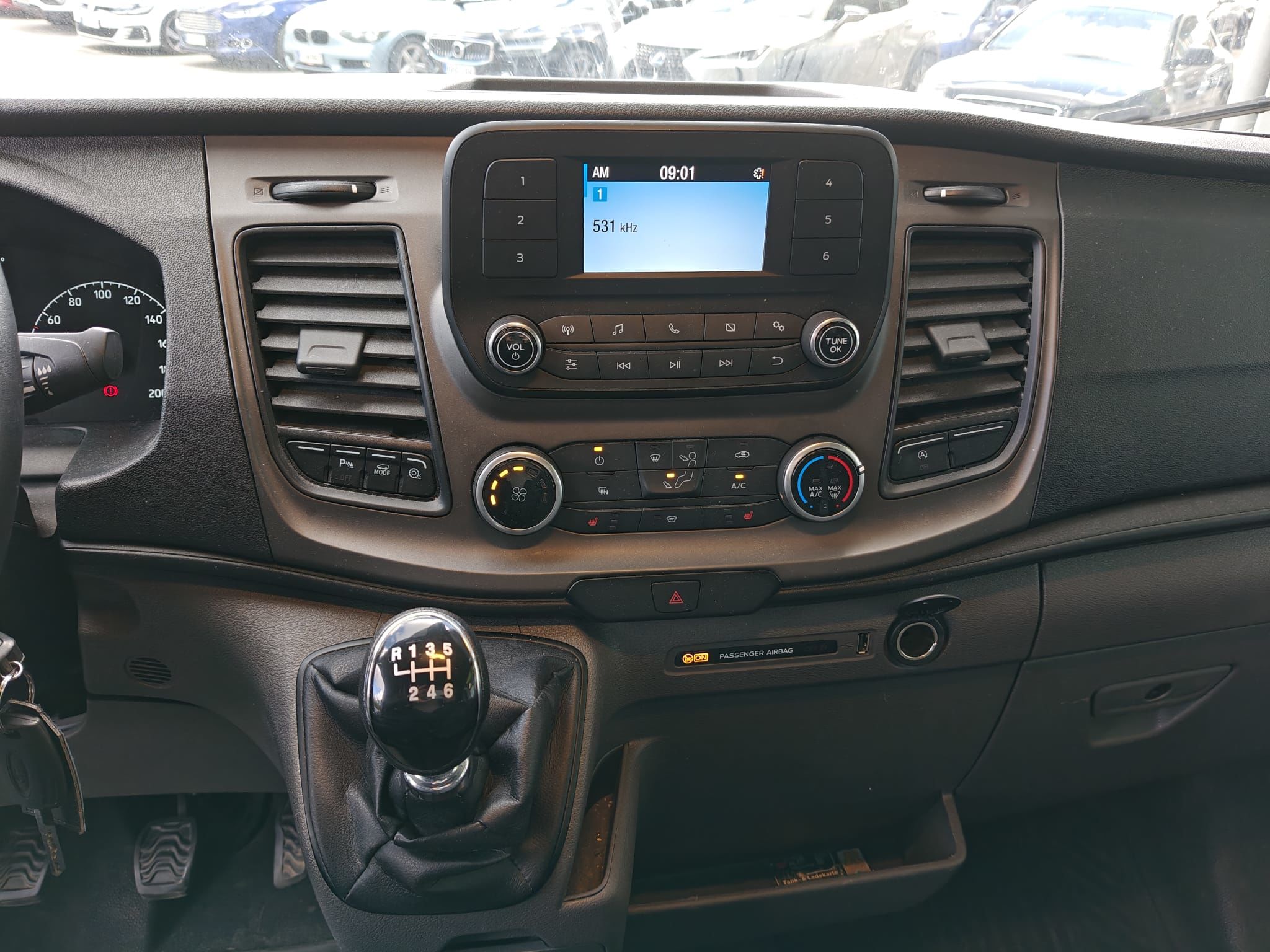Ford Transit 2023