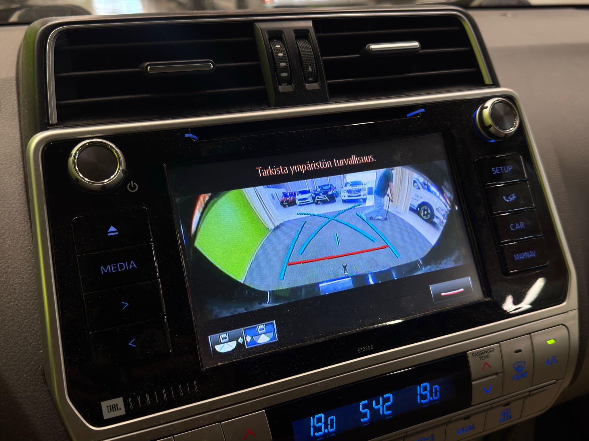 Toyota Land Cruiser 2019