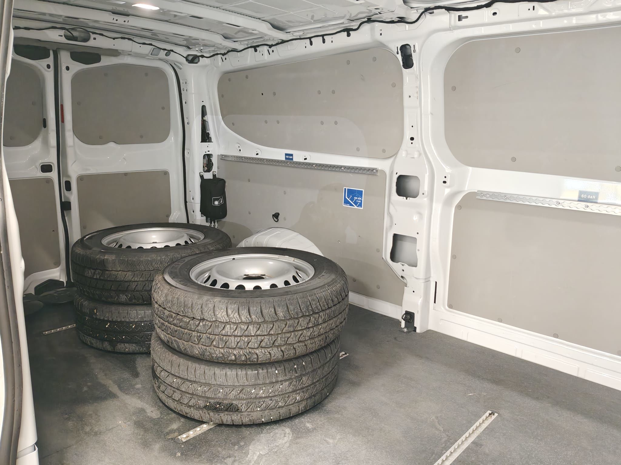 Volkswagen Transporter 2025