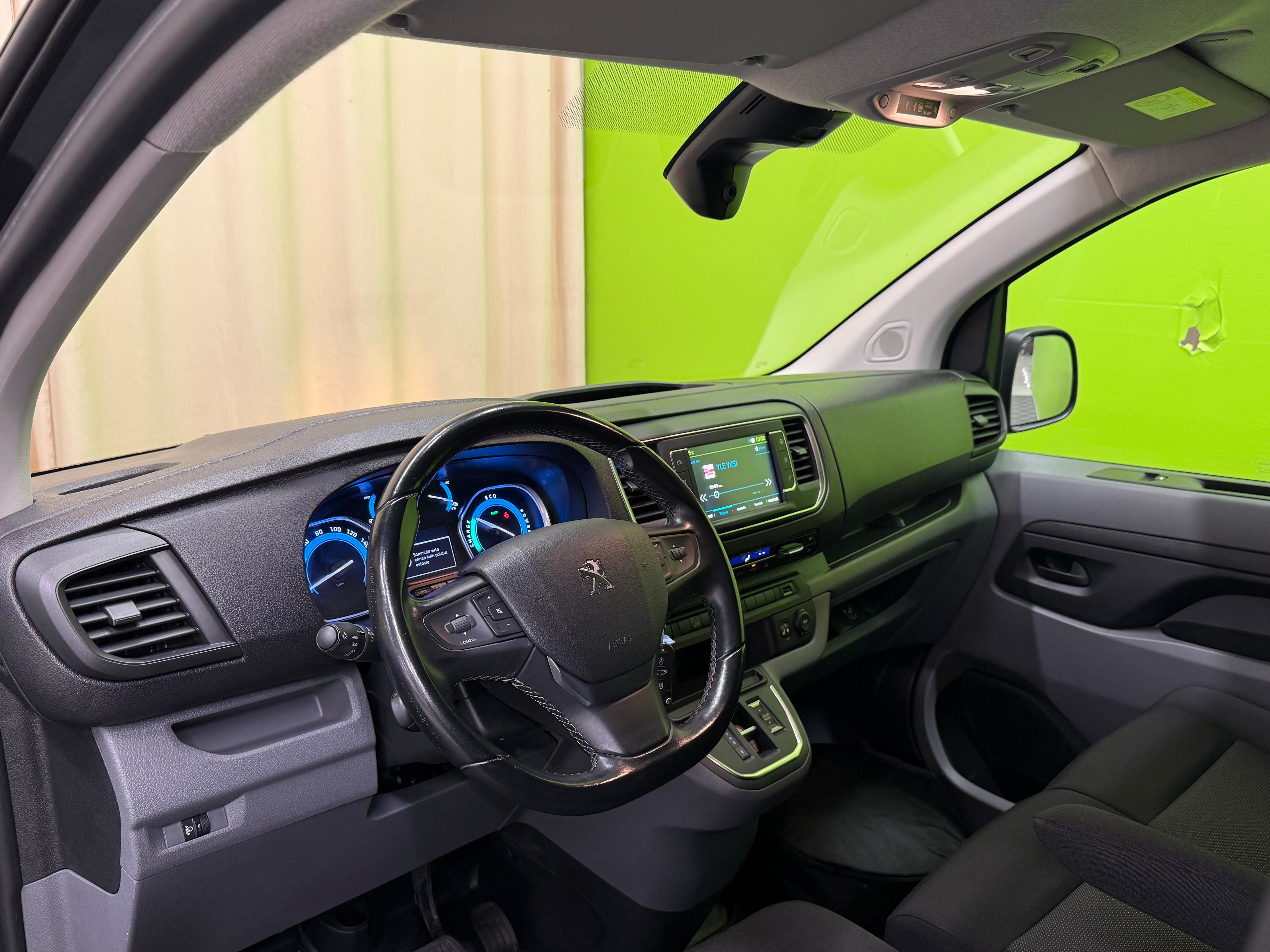 Peugeot e-Expert 2023