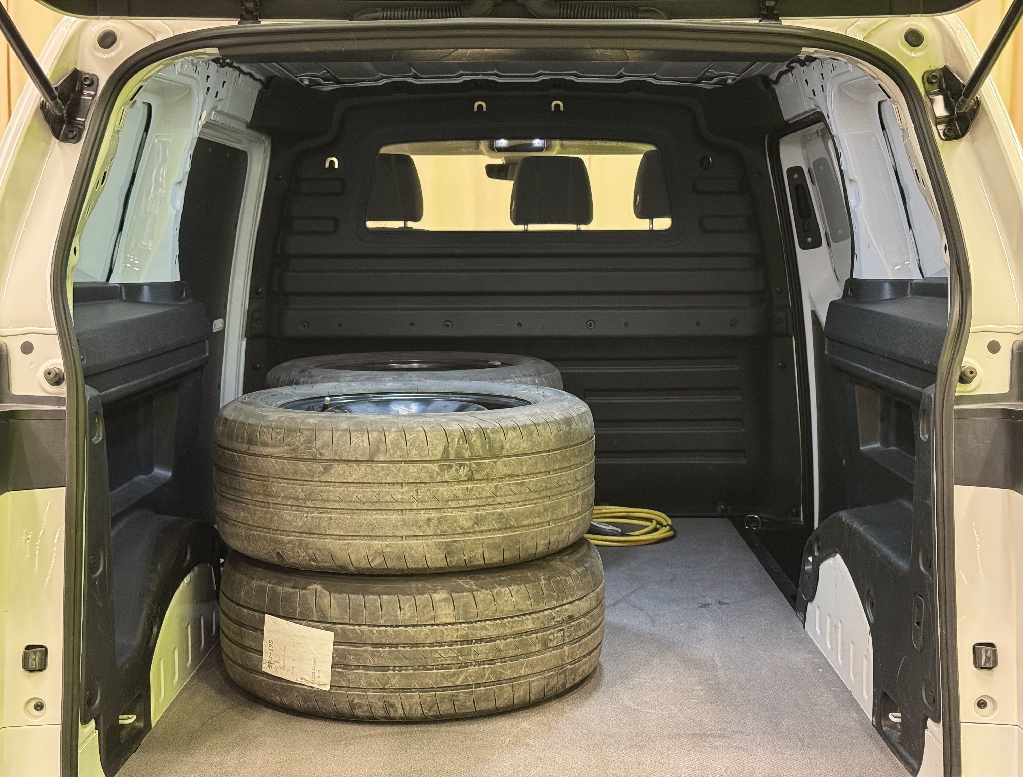 Volkswagen ID. Buzz Cargo 2023