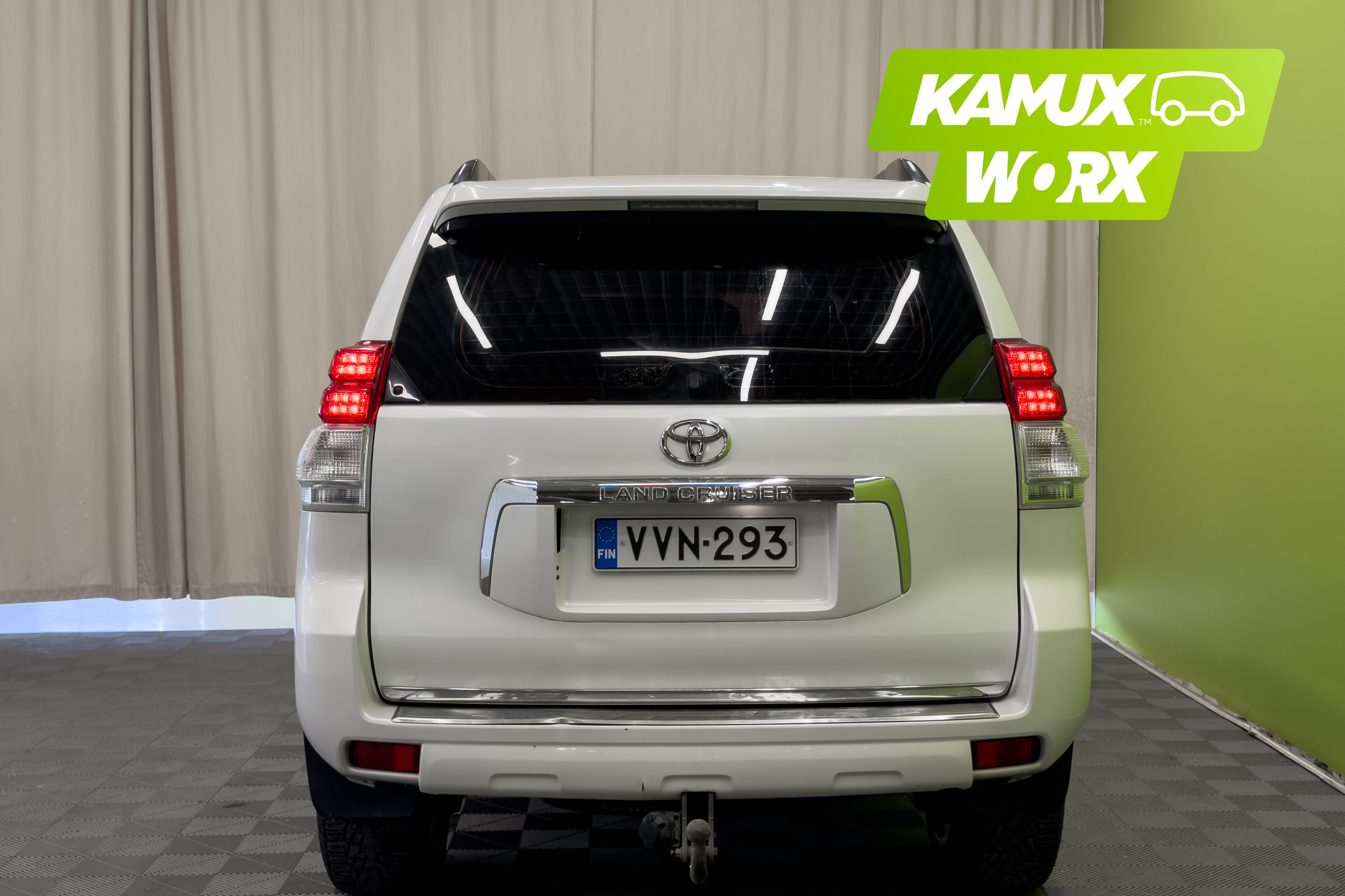 Toyota Land Cruiser 2011