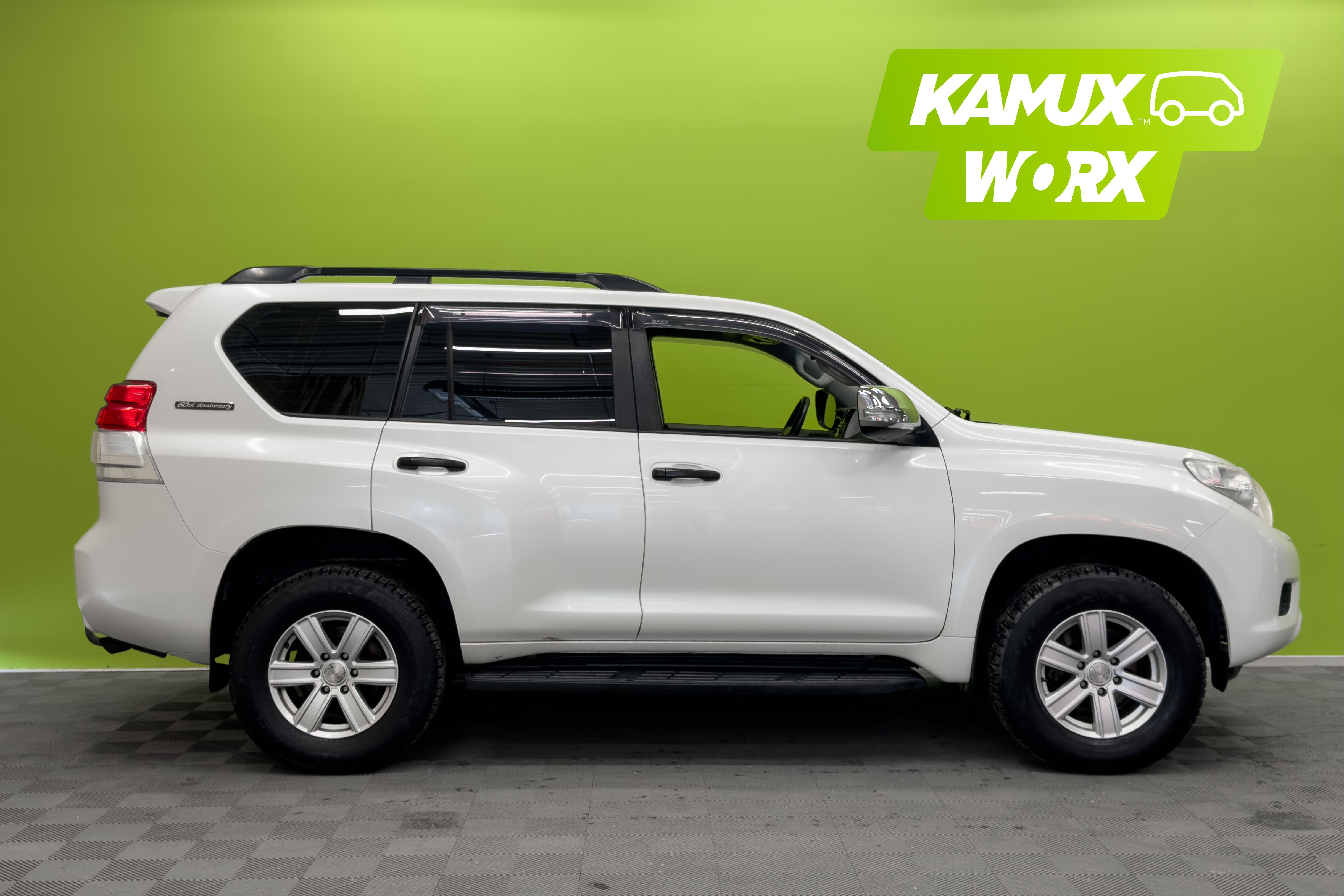 Toyota Land Cruiser 2011
