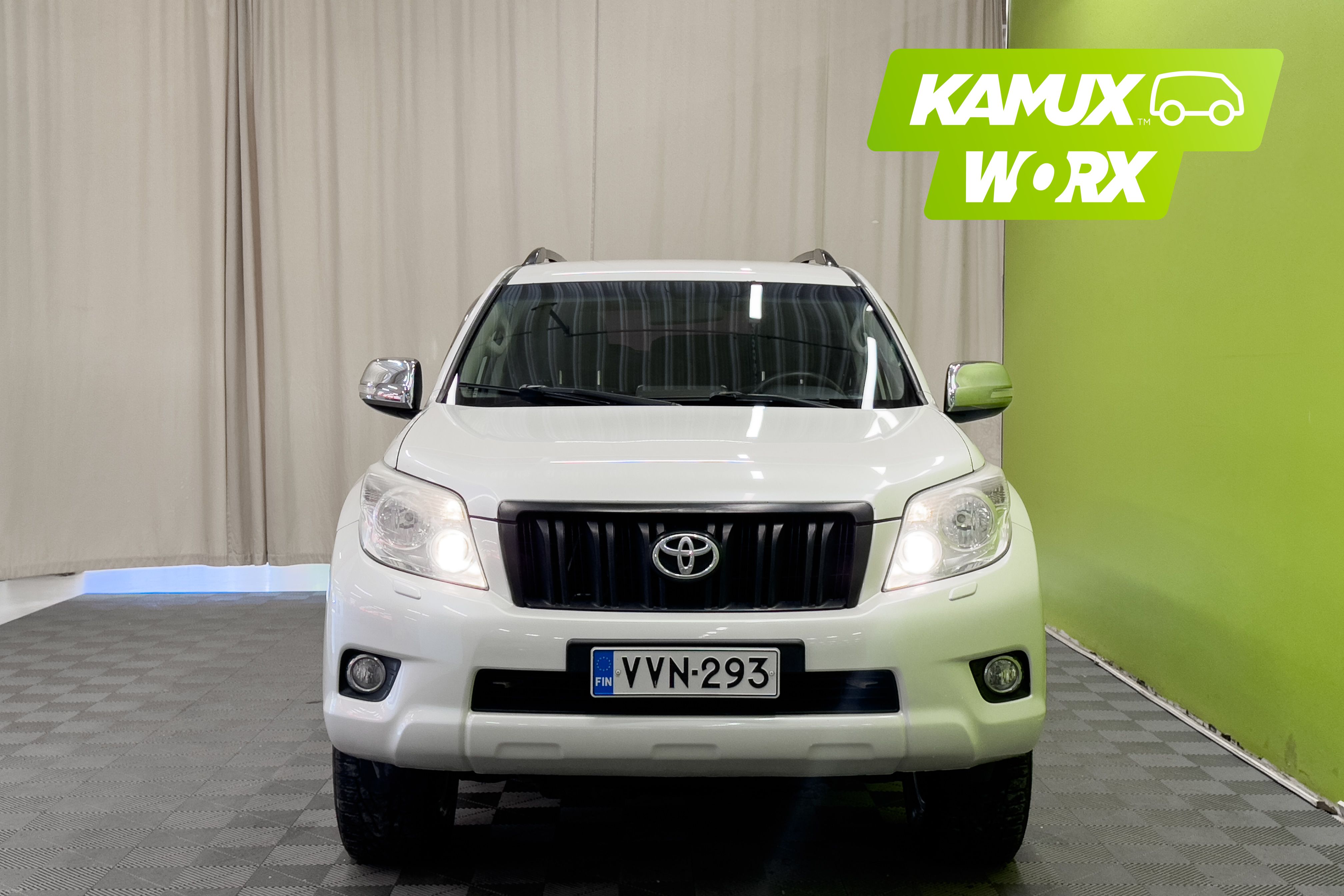 Toyota Land Cruiser 2011