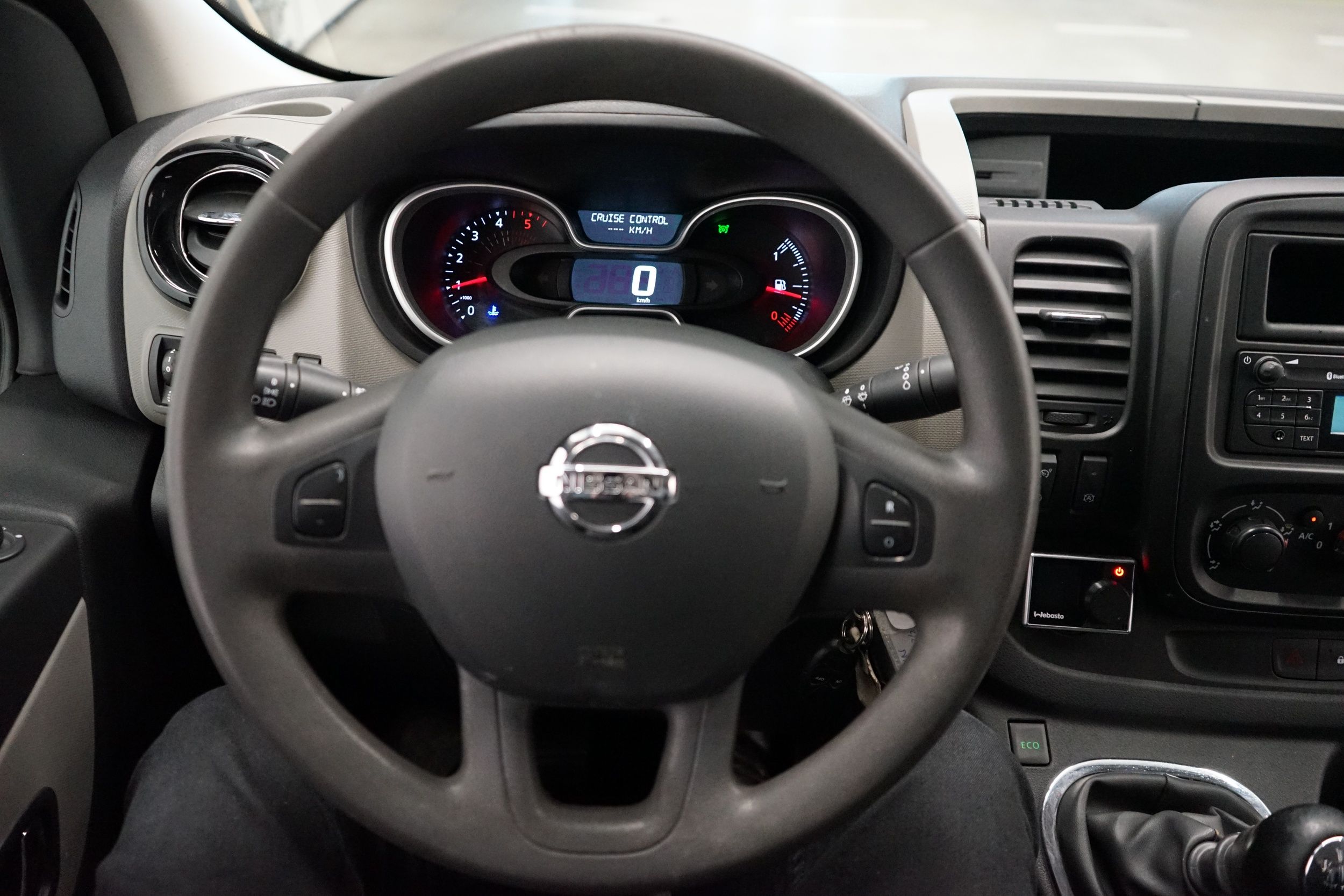 Nissan NV300 2017