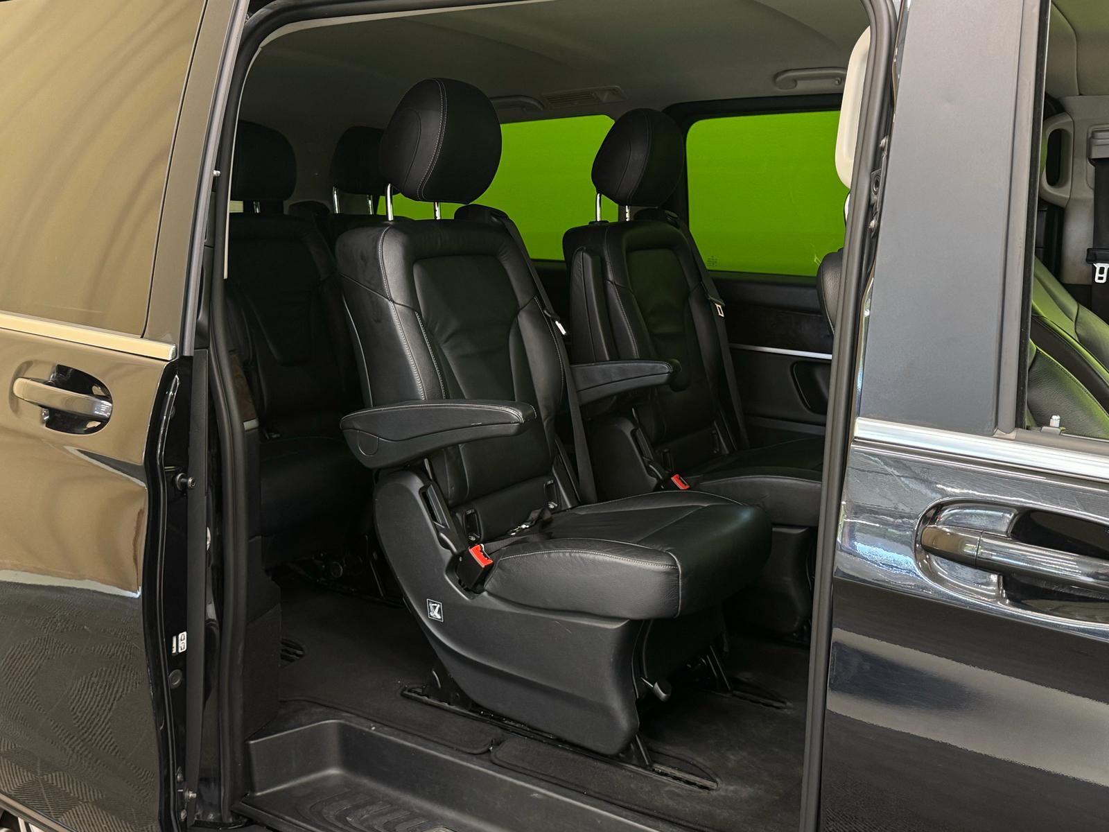 Mercedes-Benz V 2015
