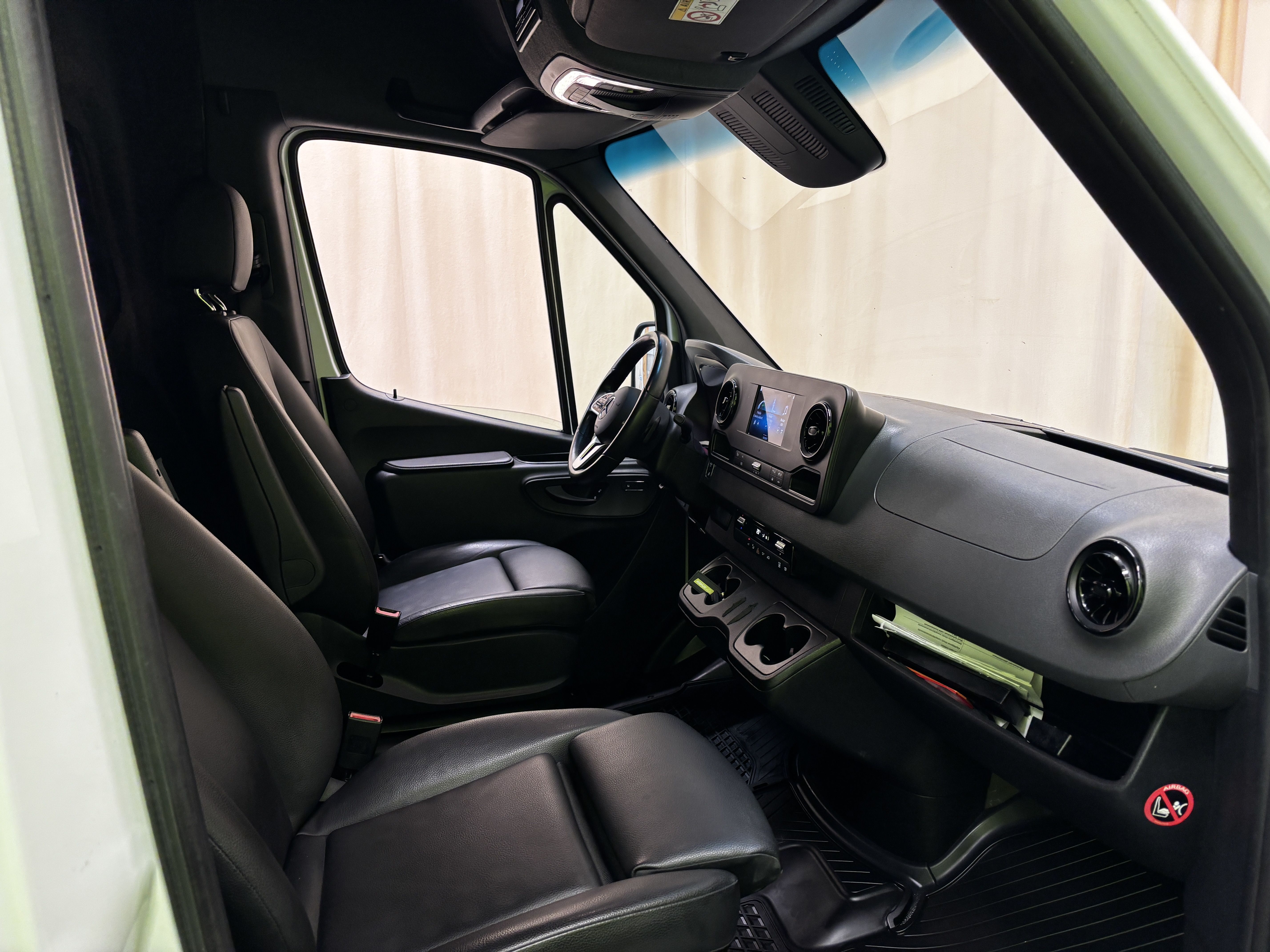 Mercedes-Benz Sprinter 2023