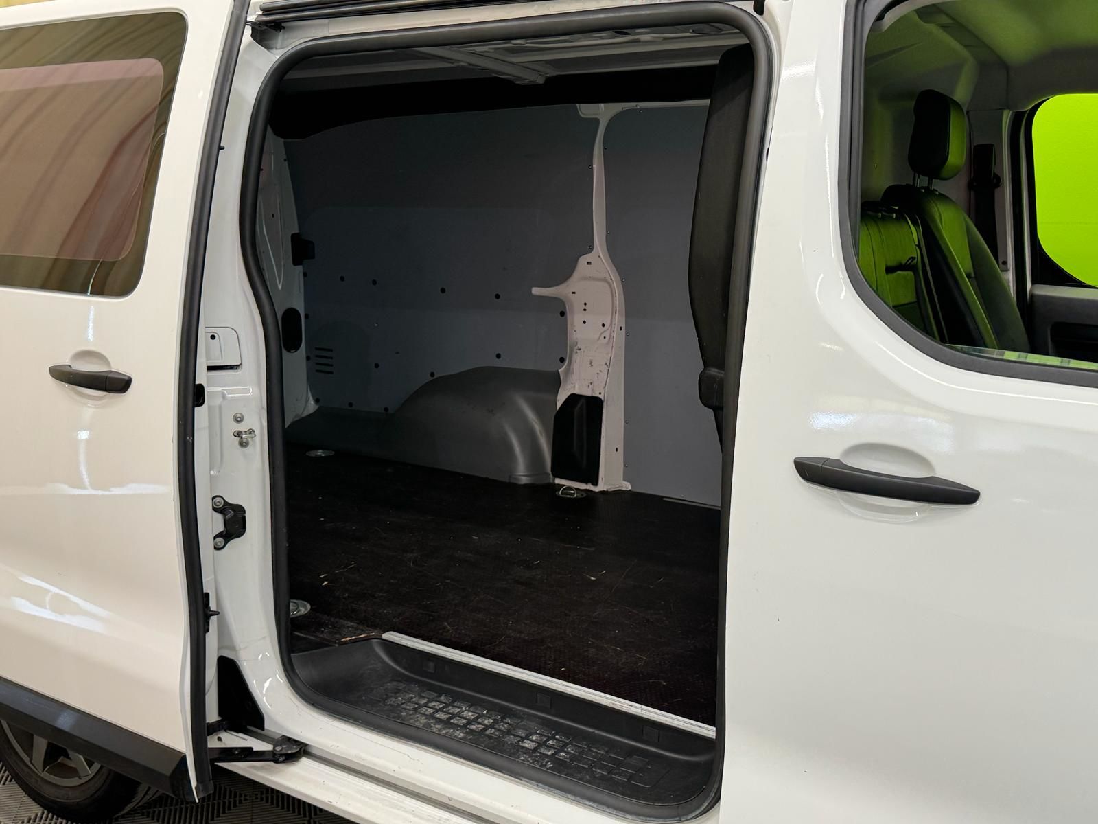Opel Vivaro 2021