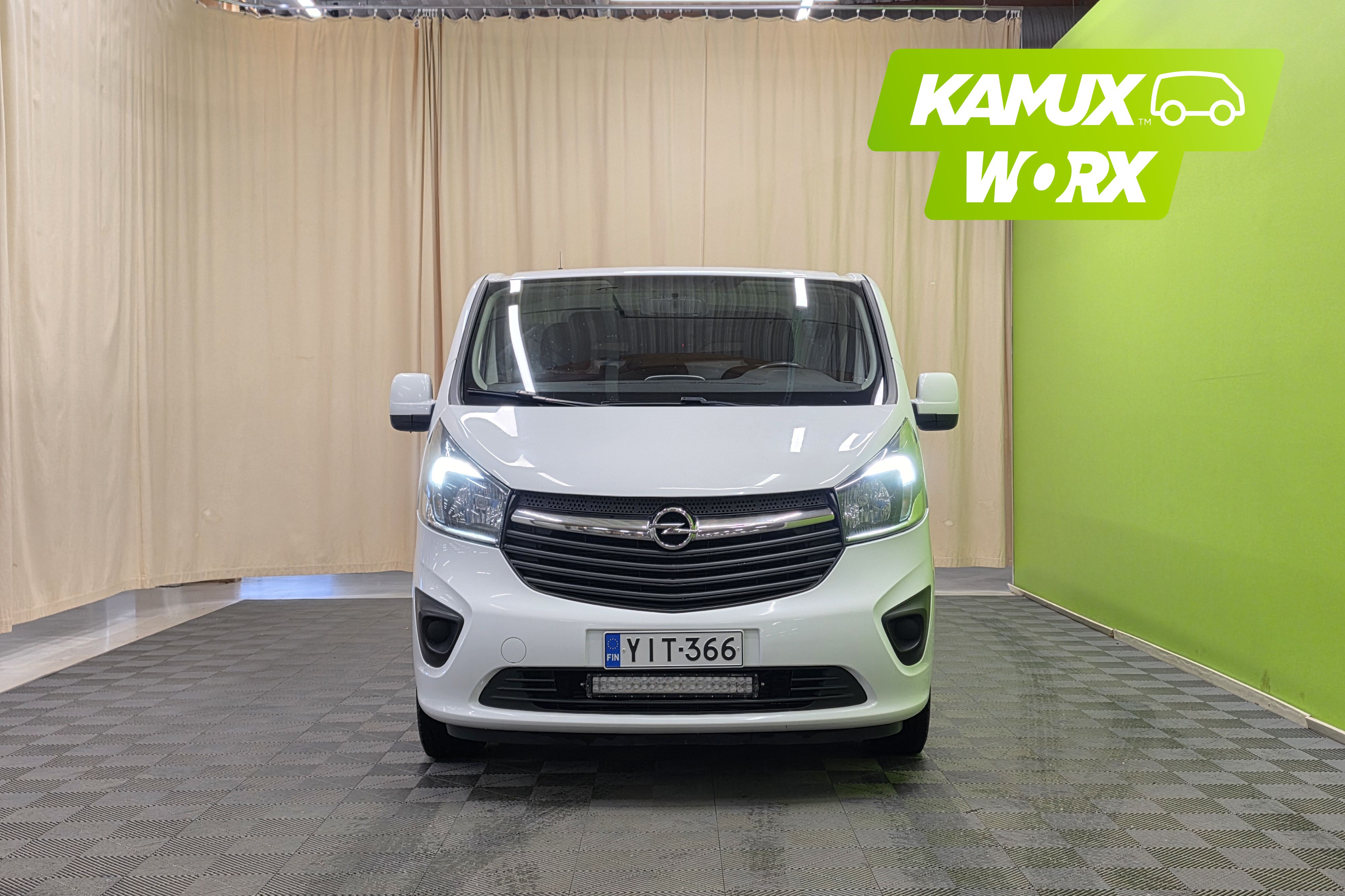 Opel Vivaro 2015