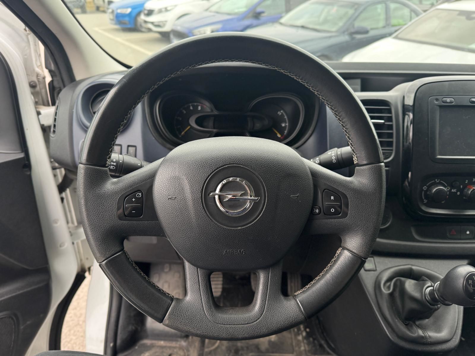 Opel Vivaro 2016