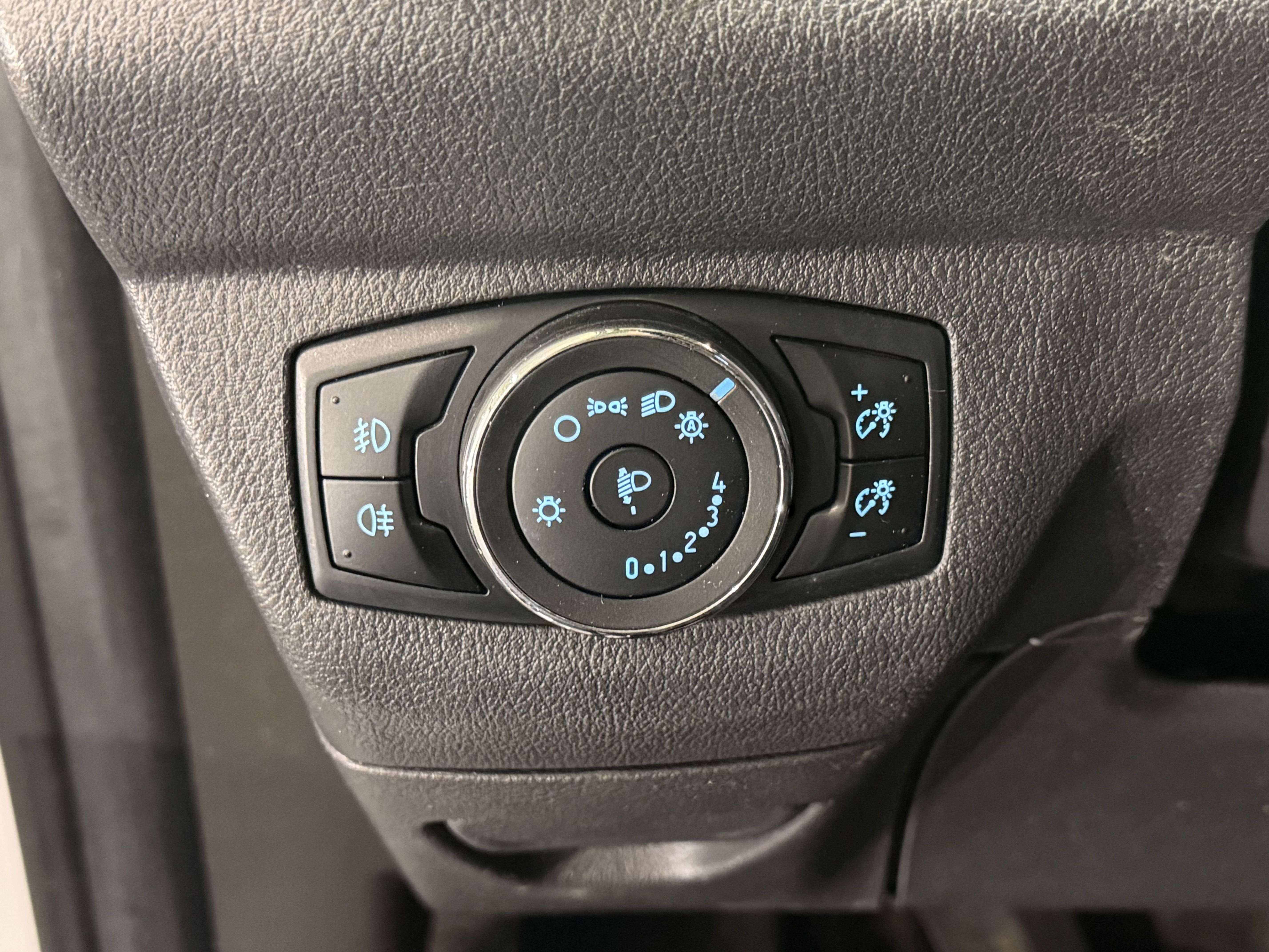 Ford Transit Courier 2018