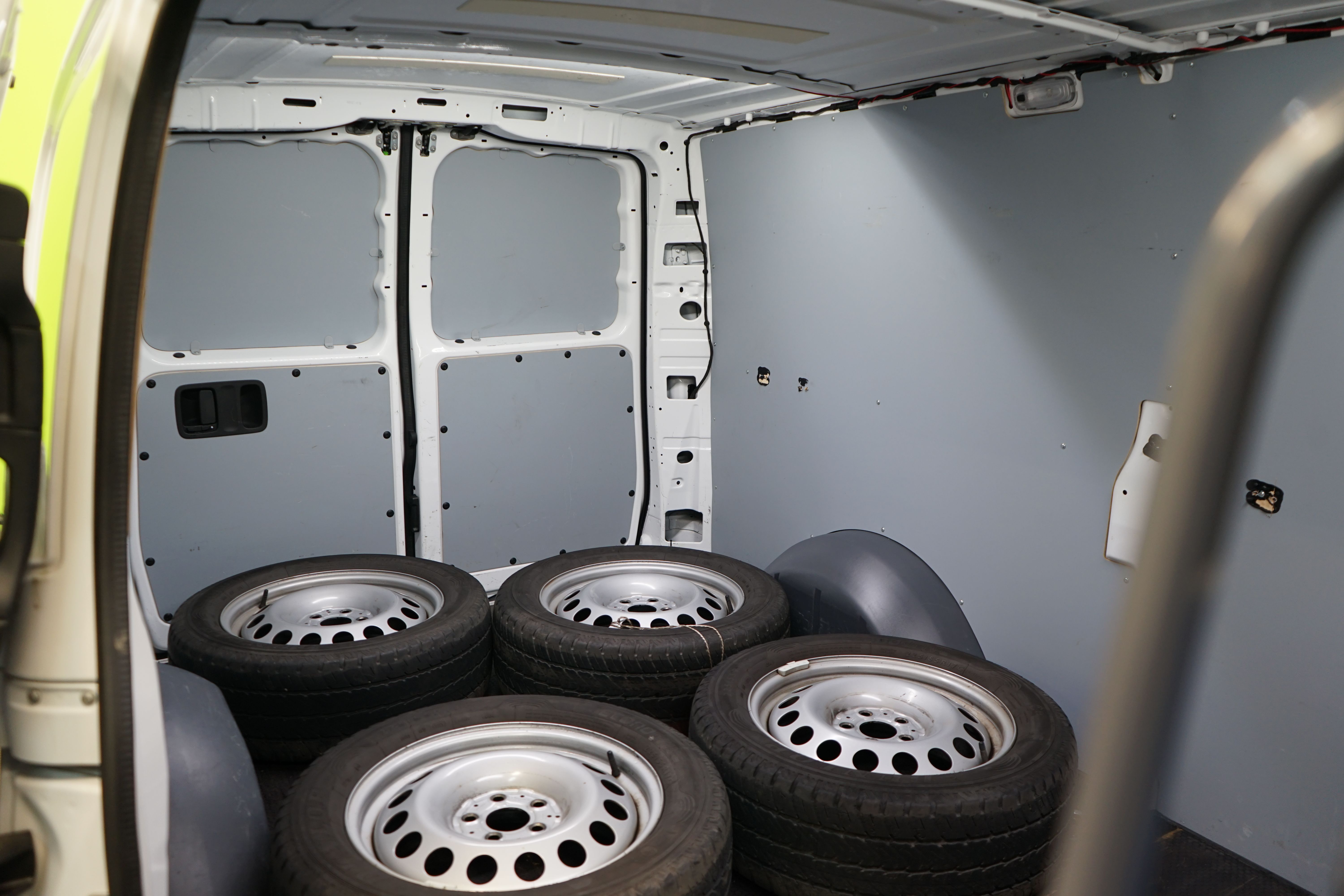 Mercedes-Benz Vito 2023