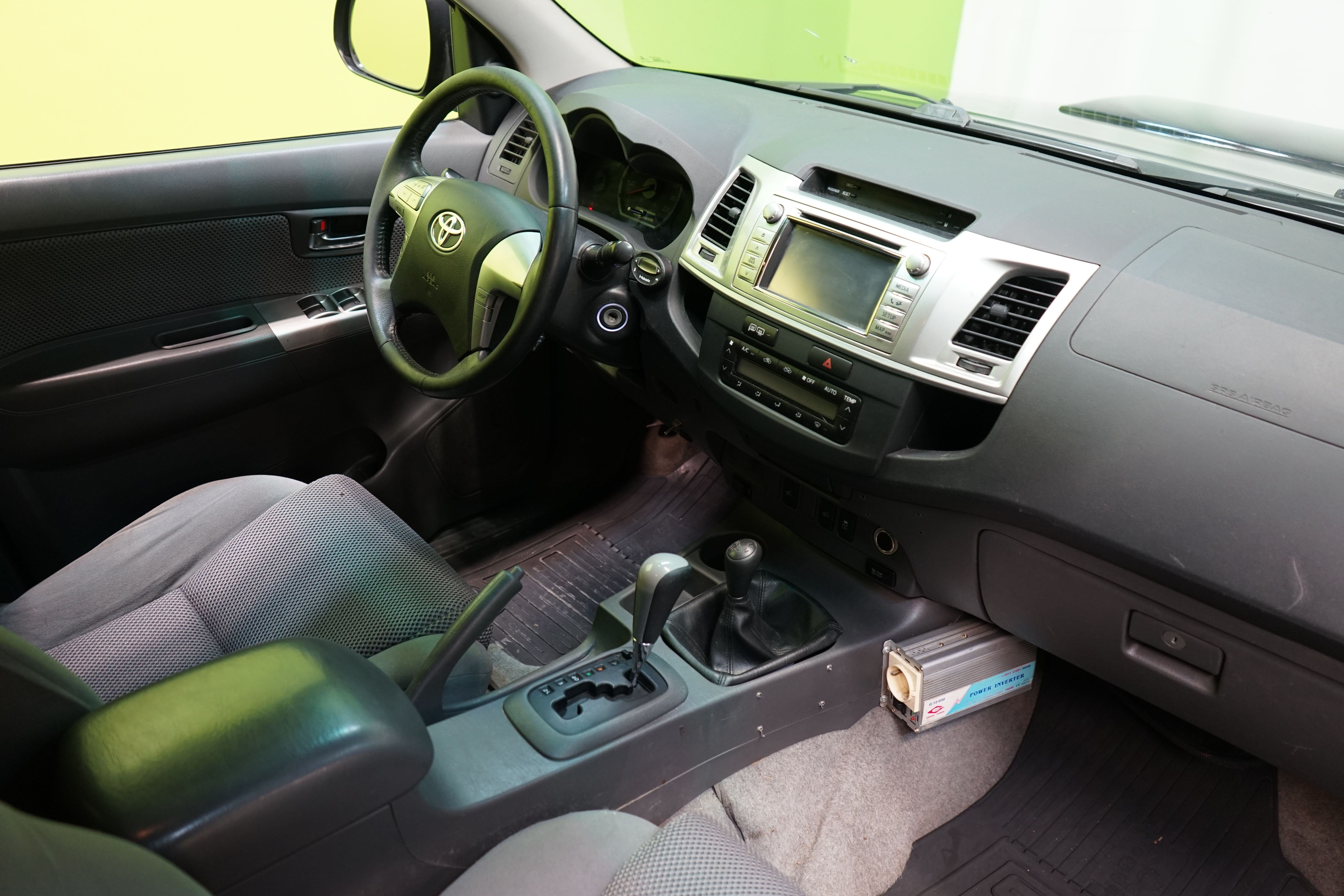 Toyota Hilux 2012