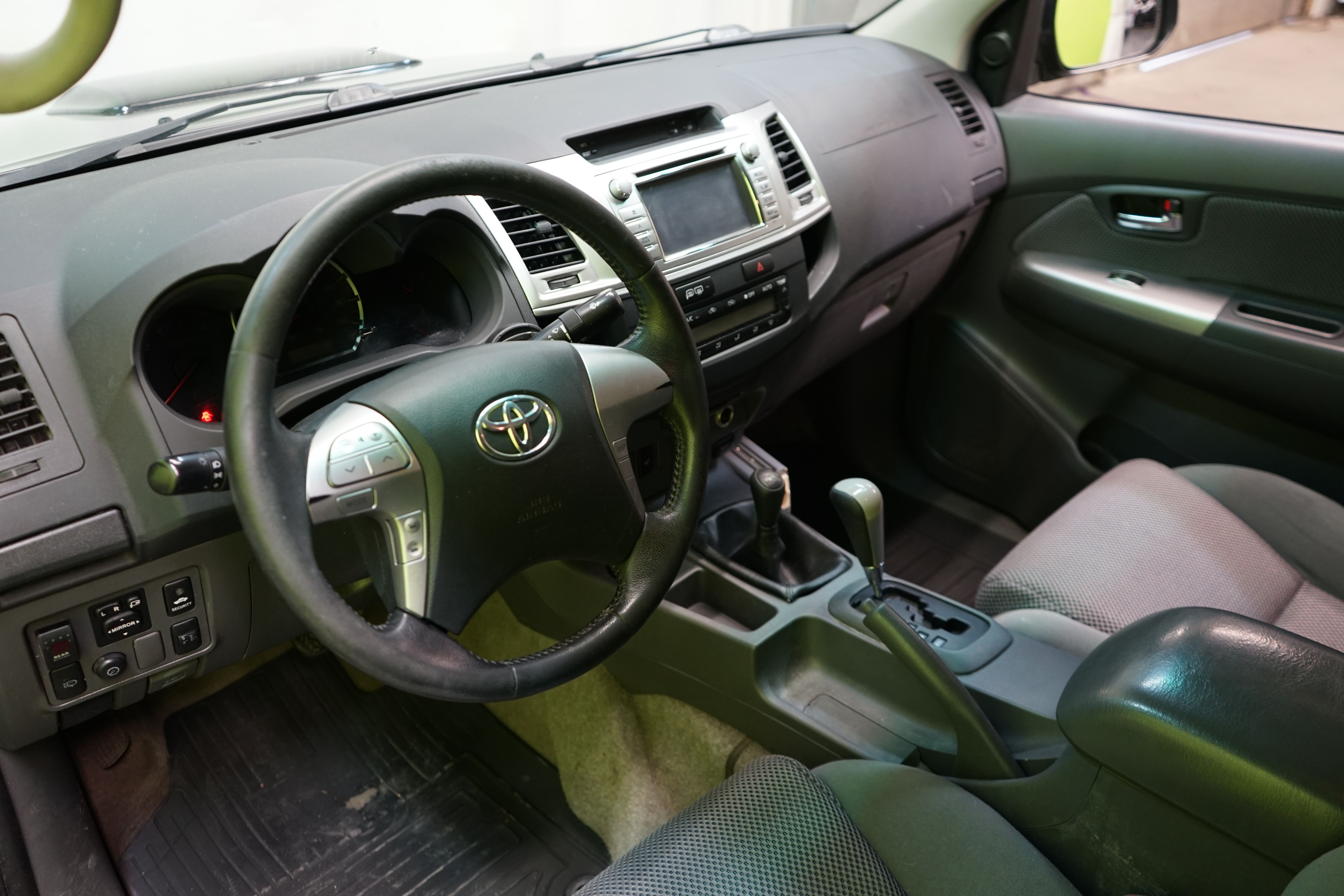 Toyota Hilux 2012