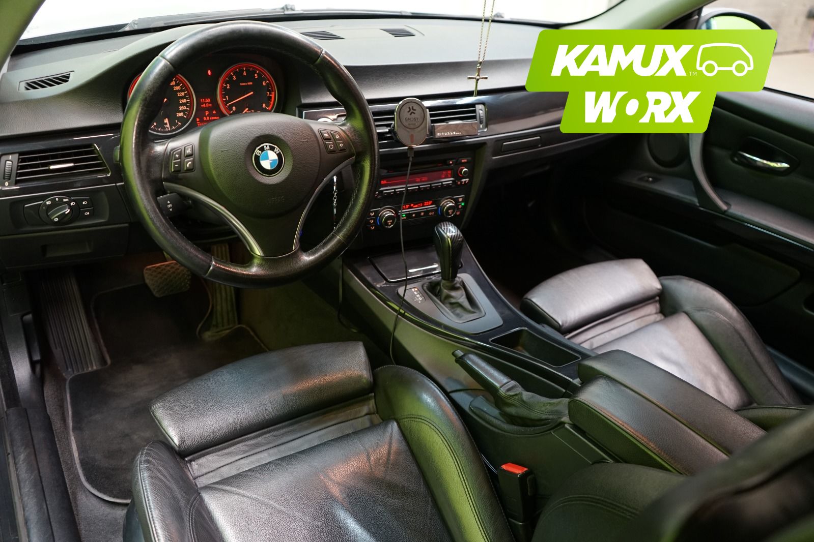 BMW 330 2007