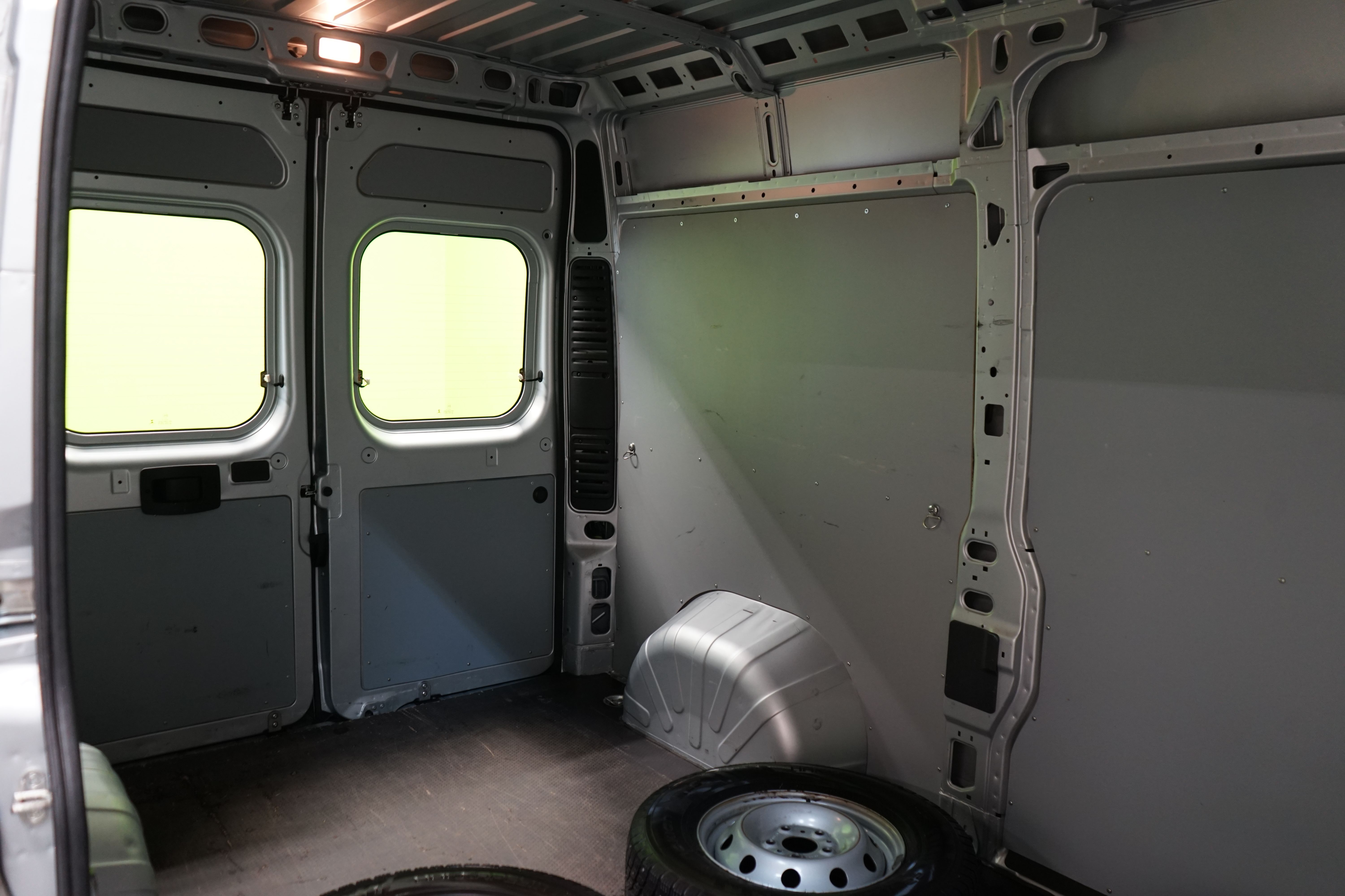 Opel Movano 2023