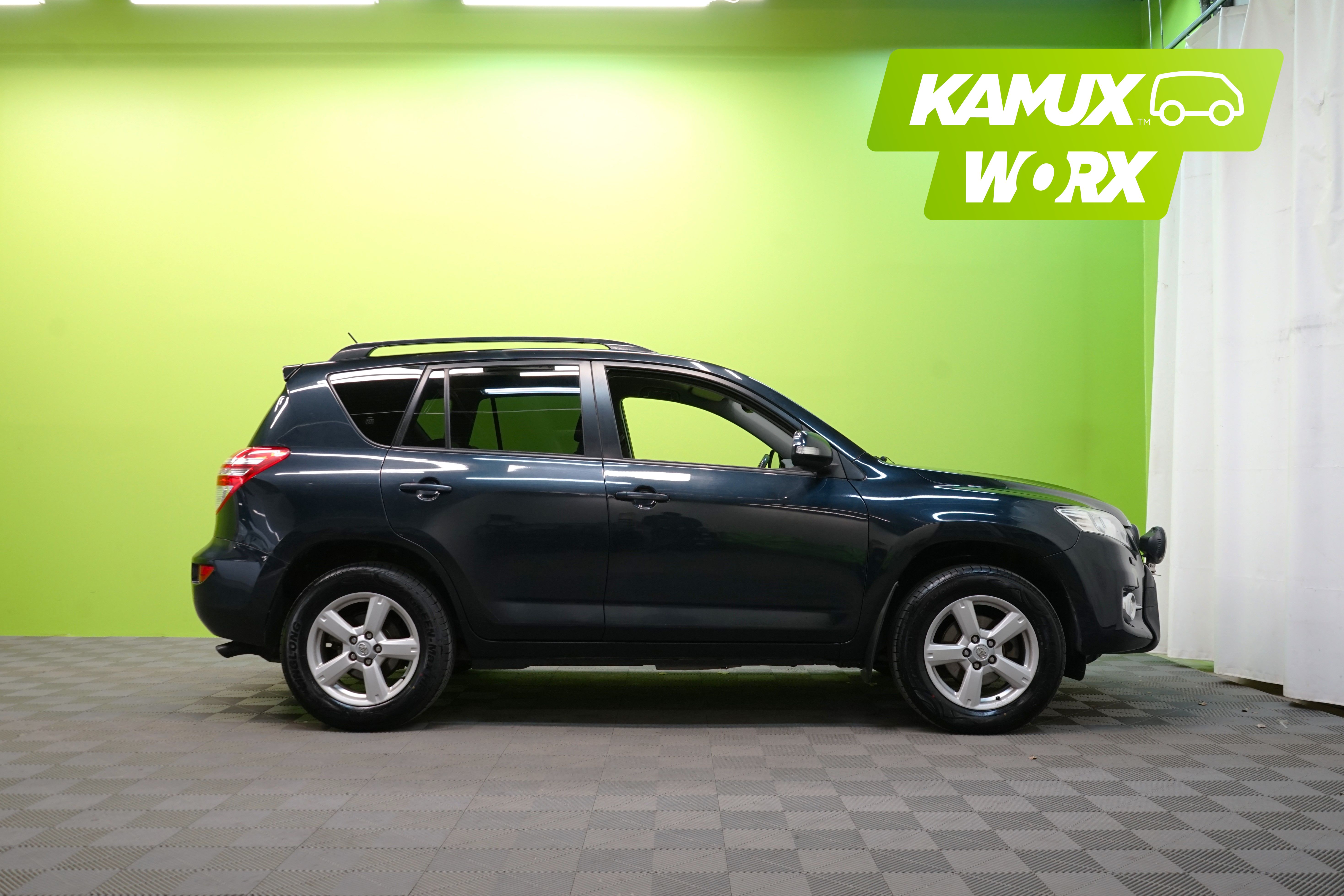 Toyota RAV4 2011
