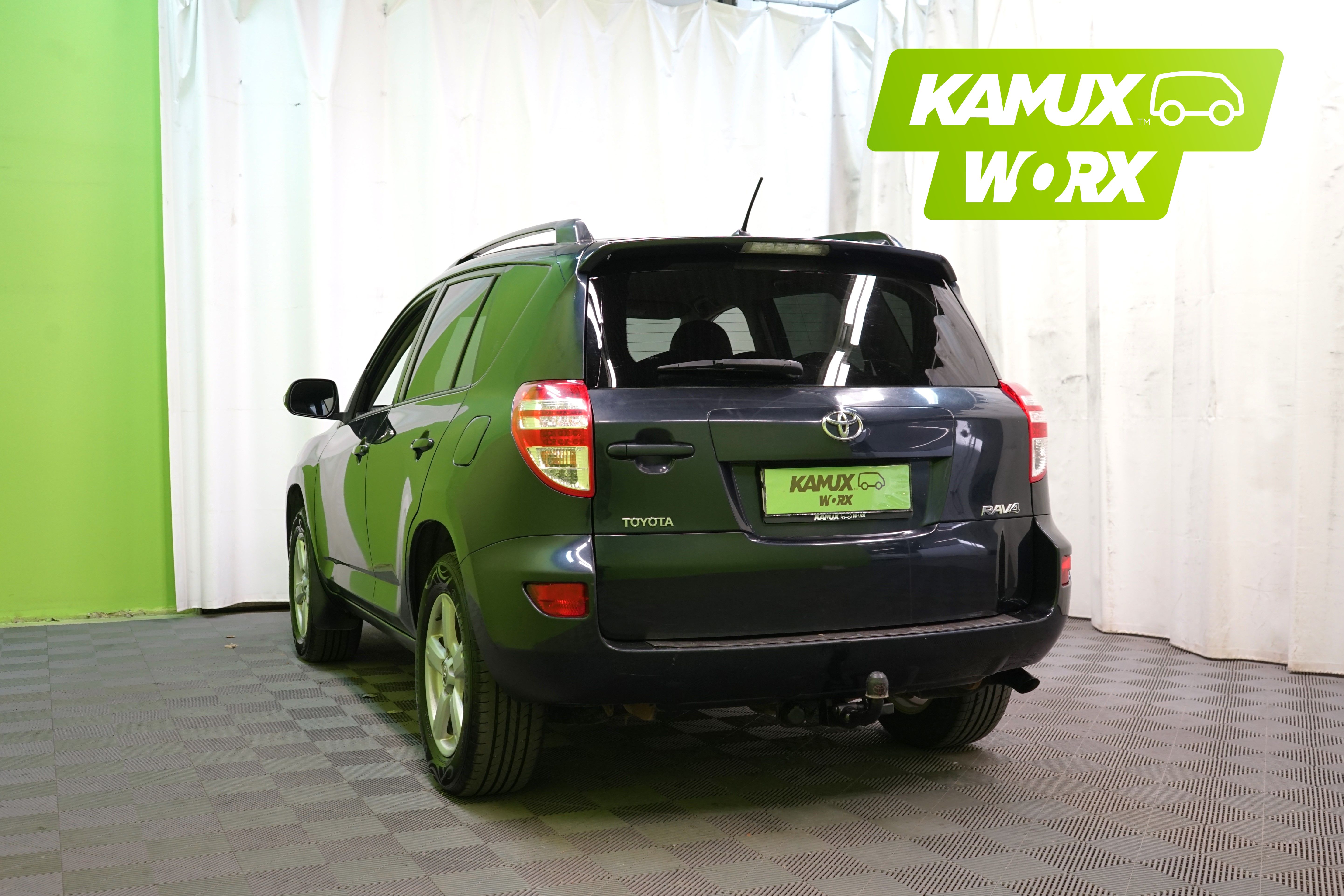 Toyota RAV4 2011
