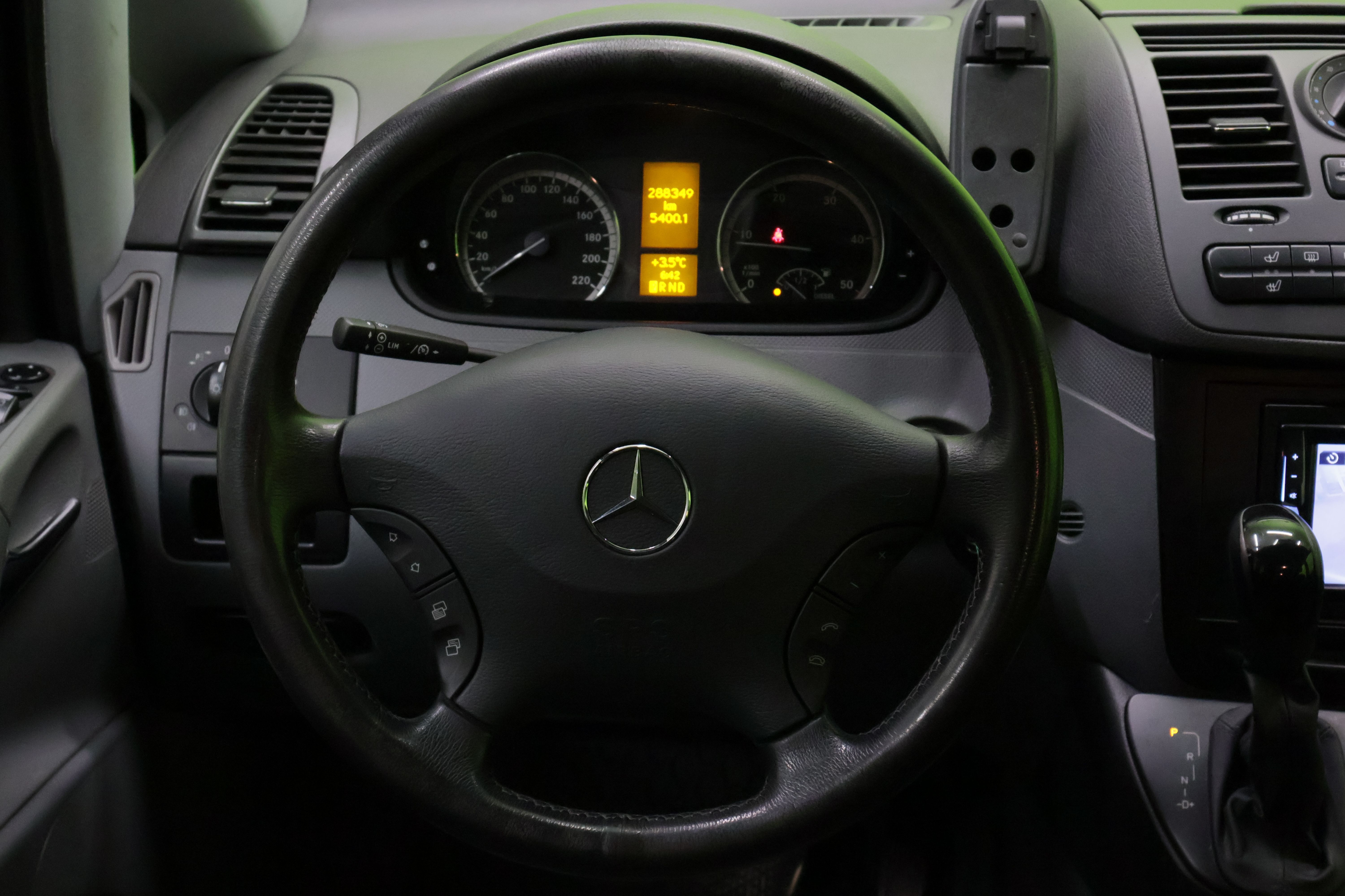 Mercedes-Benz Vito 2010