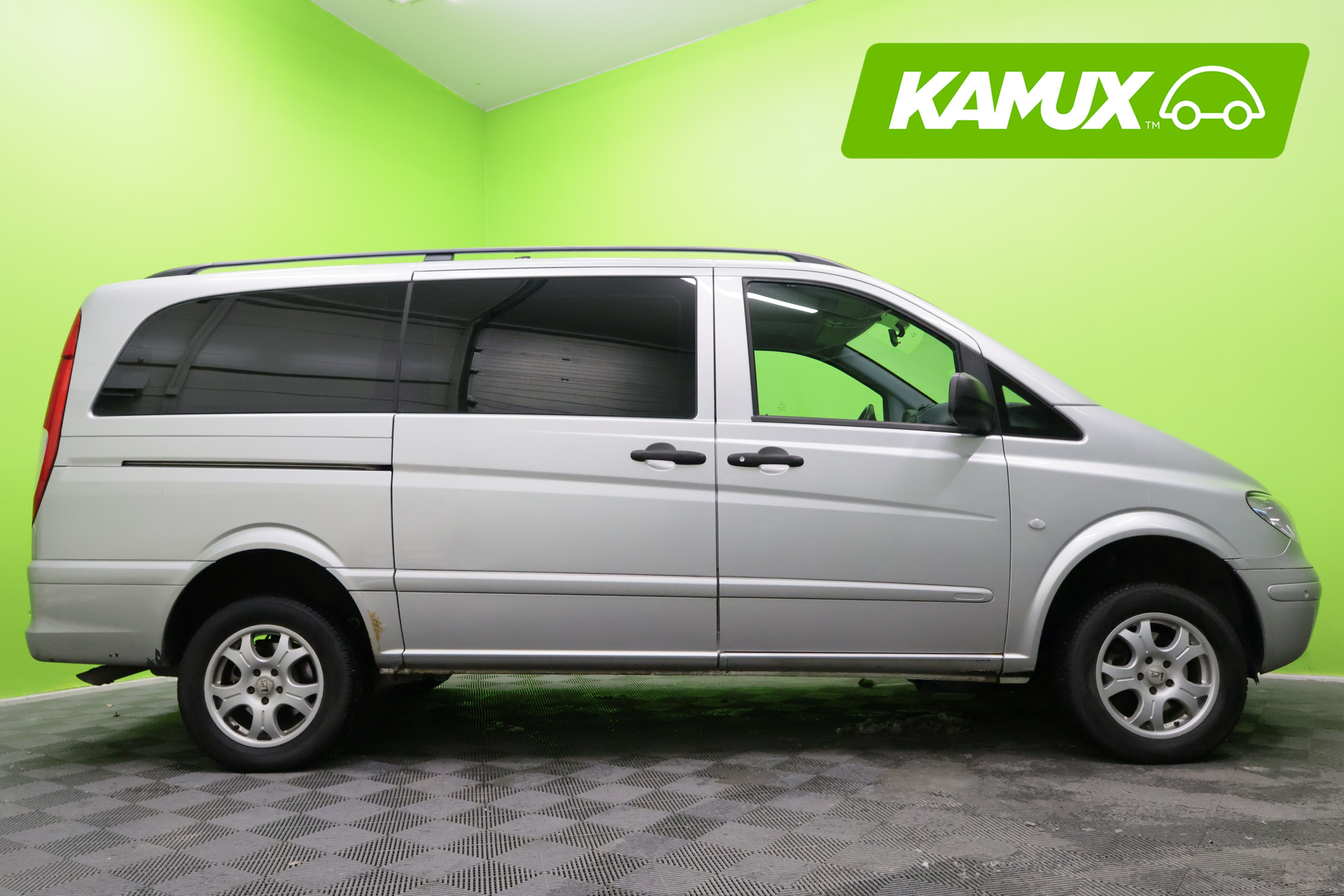 Mercedes-Benz Vito 2010