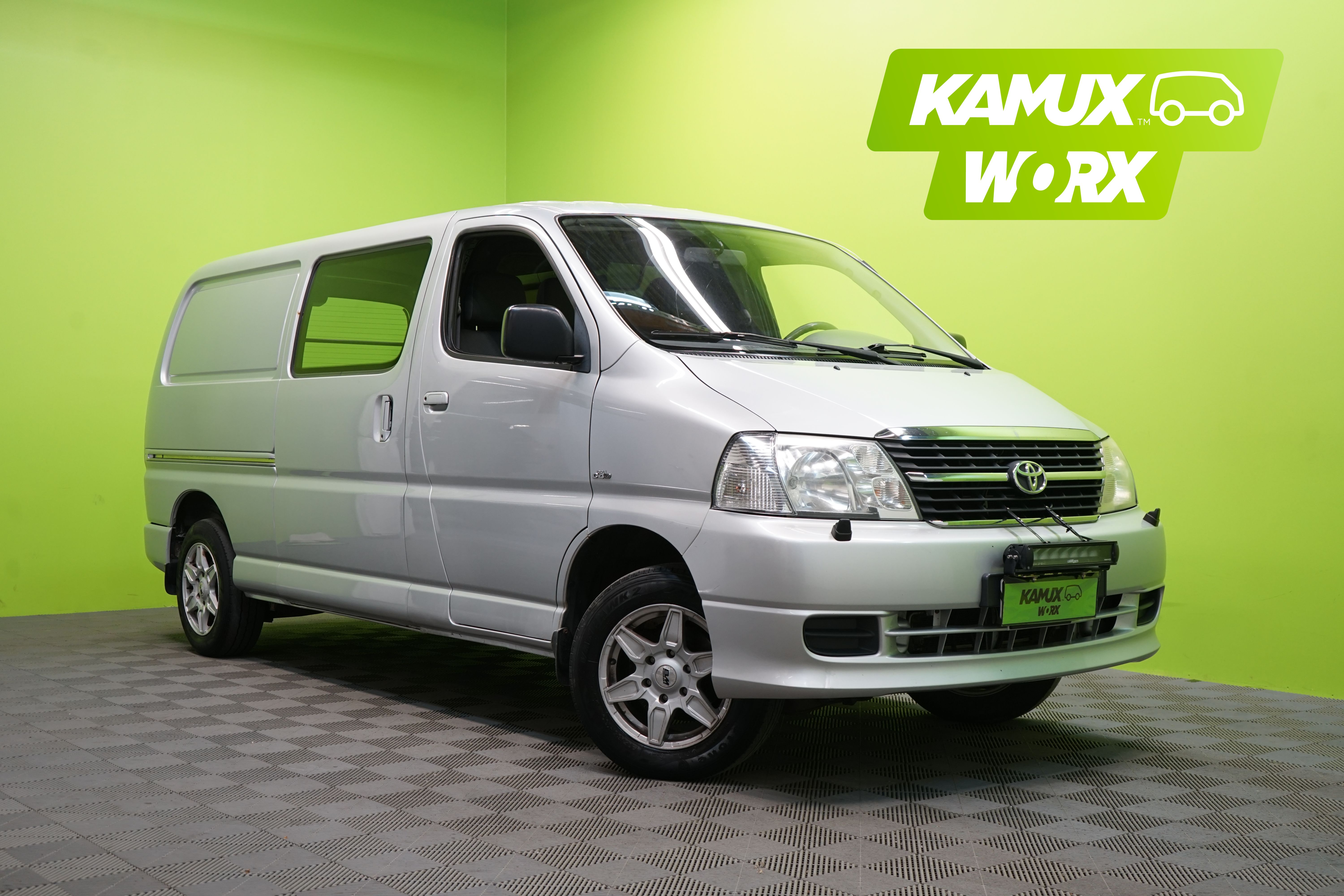 Toyota Hiace 2009
