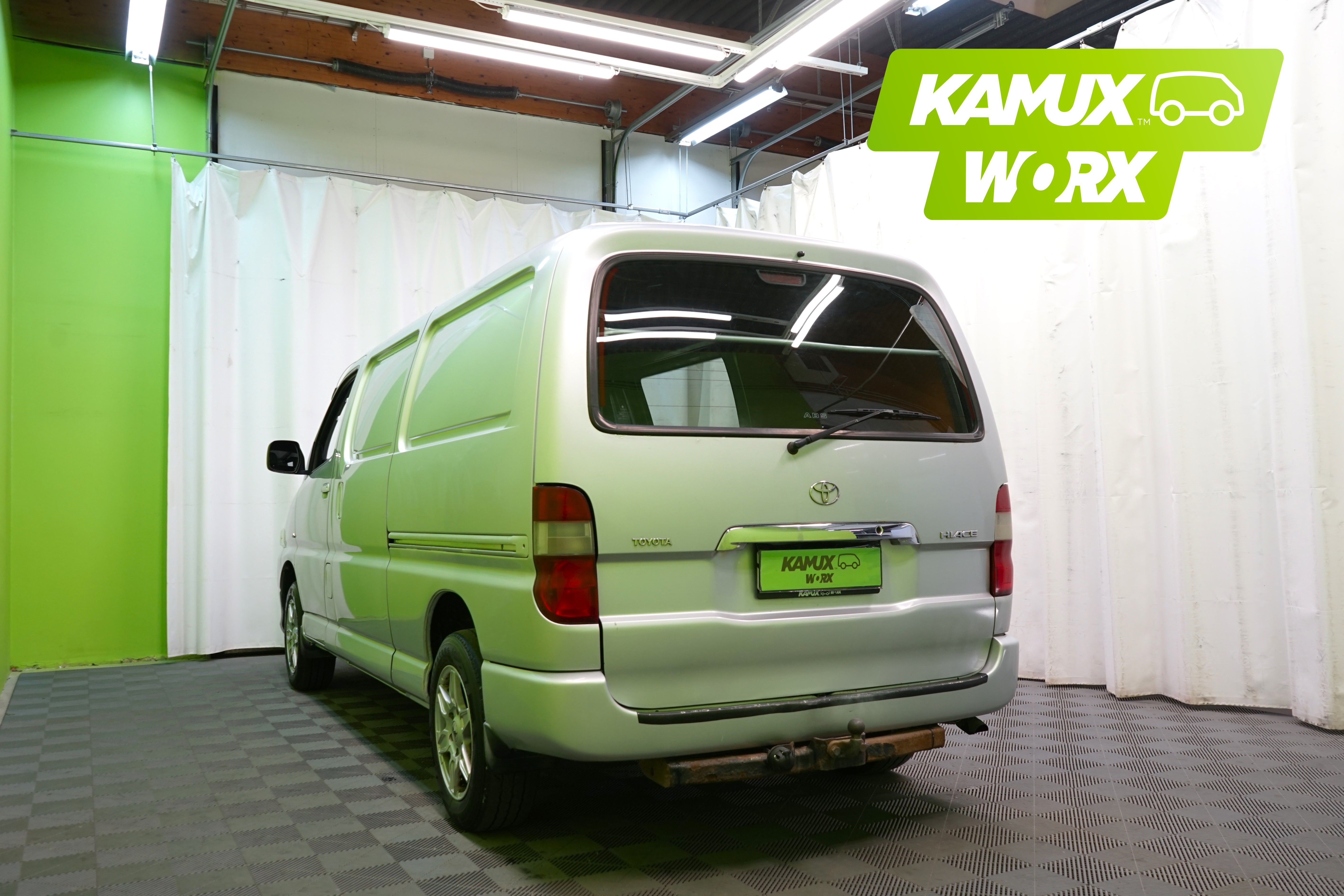 Toyota Hiace 2009