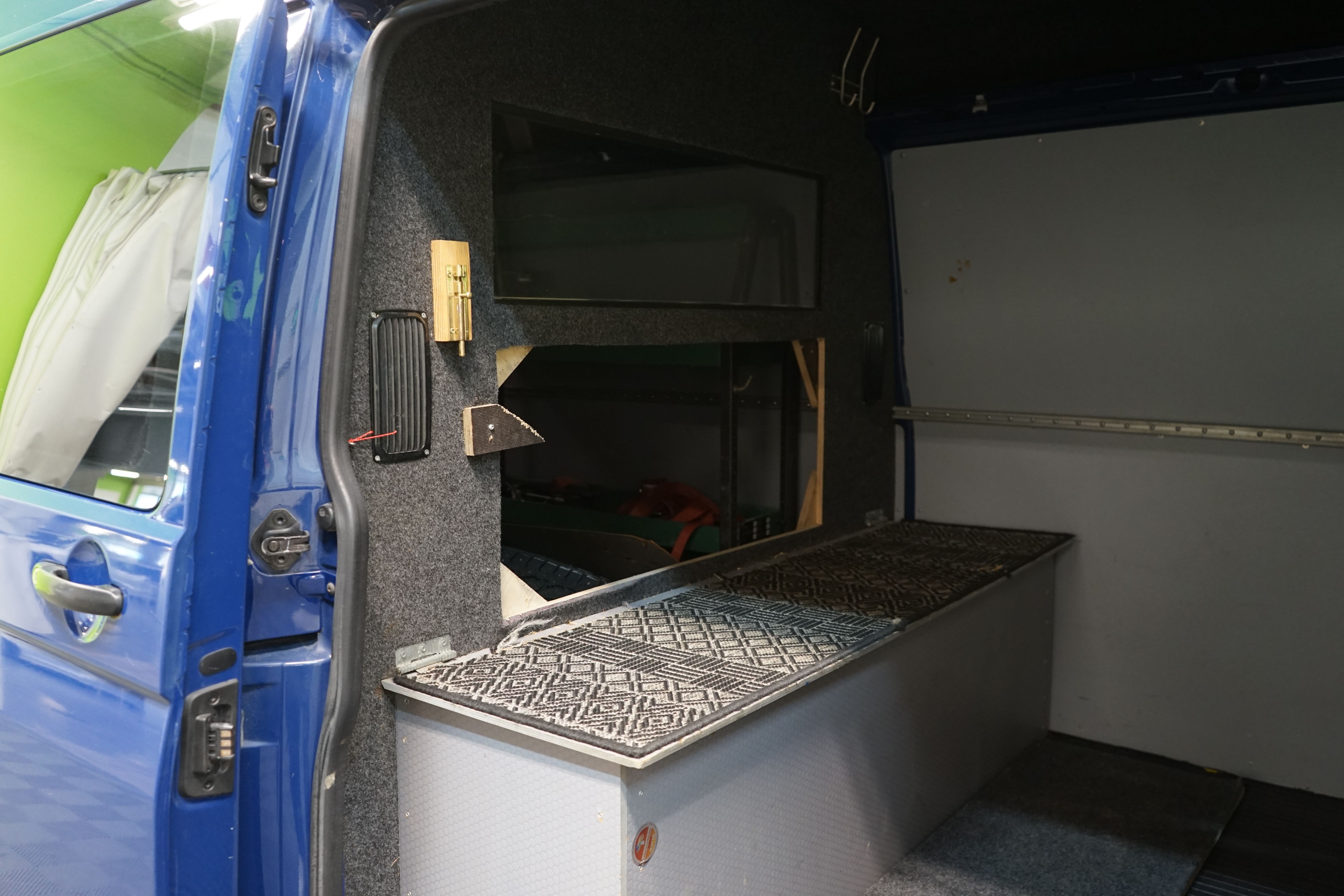 Volkswagen Transporter 2011