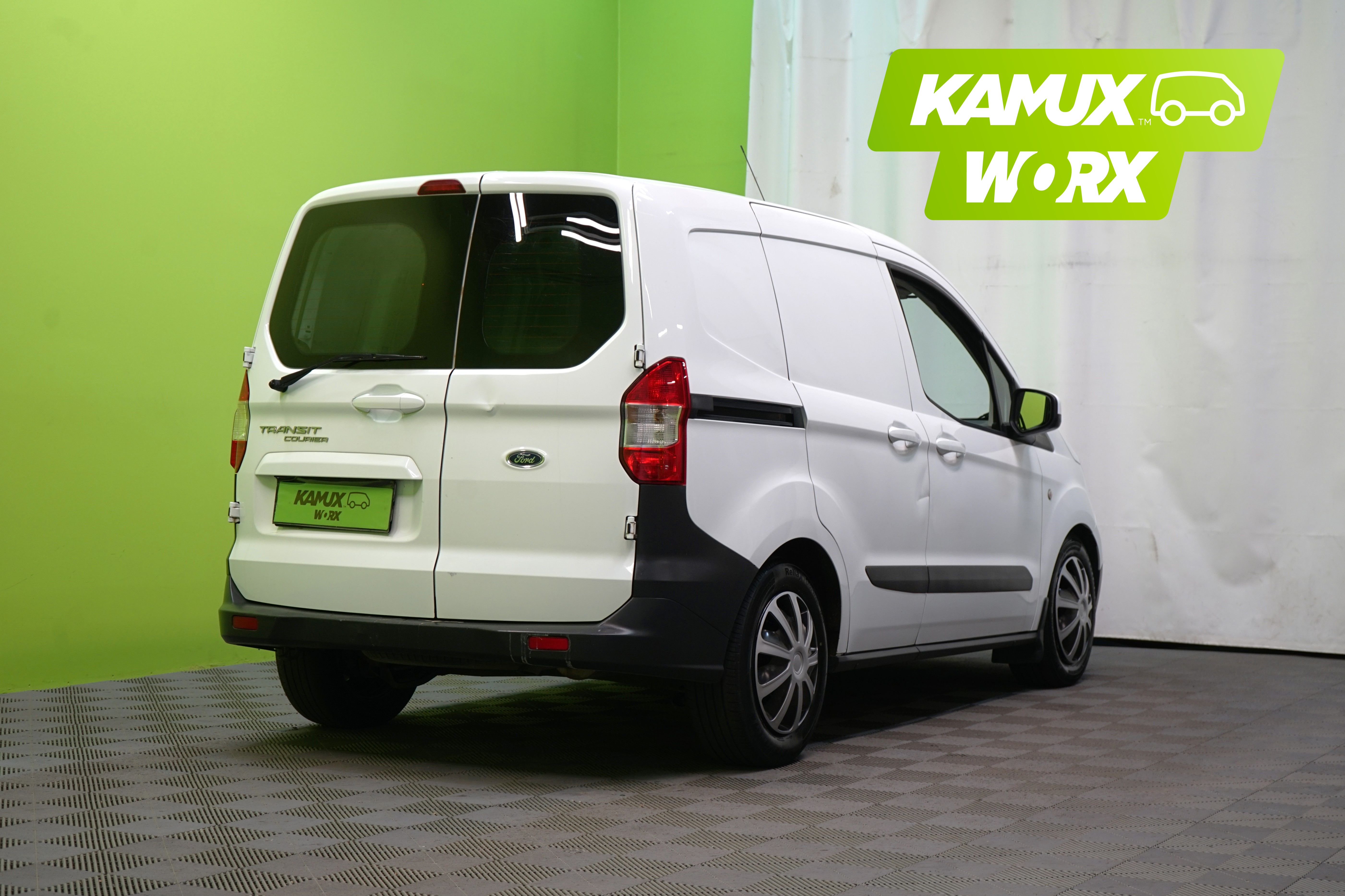 Ford Transit Courier 2016