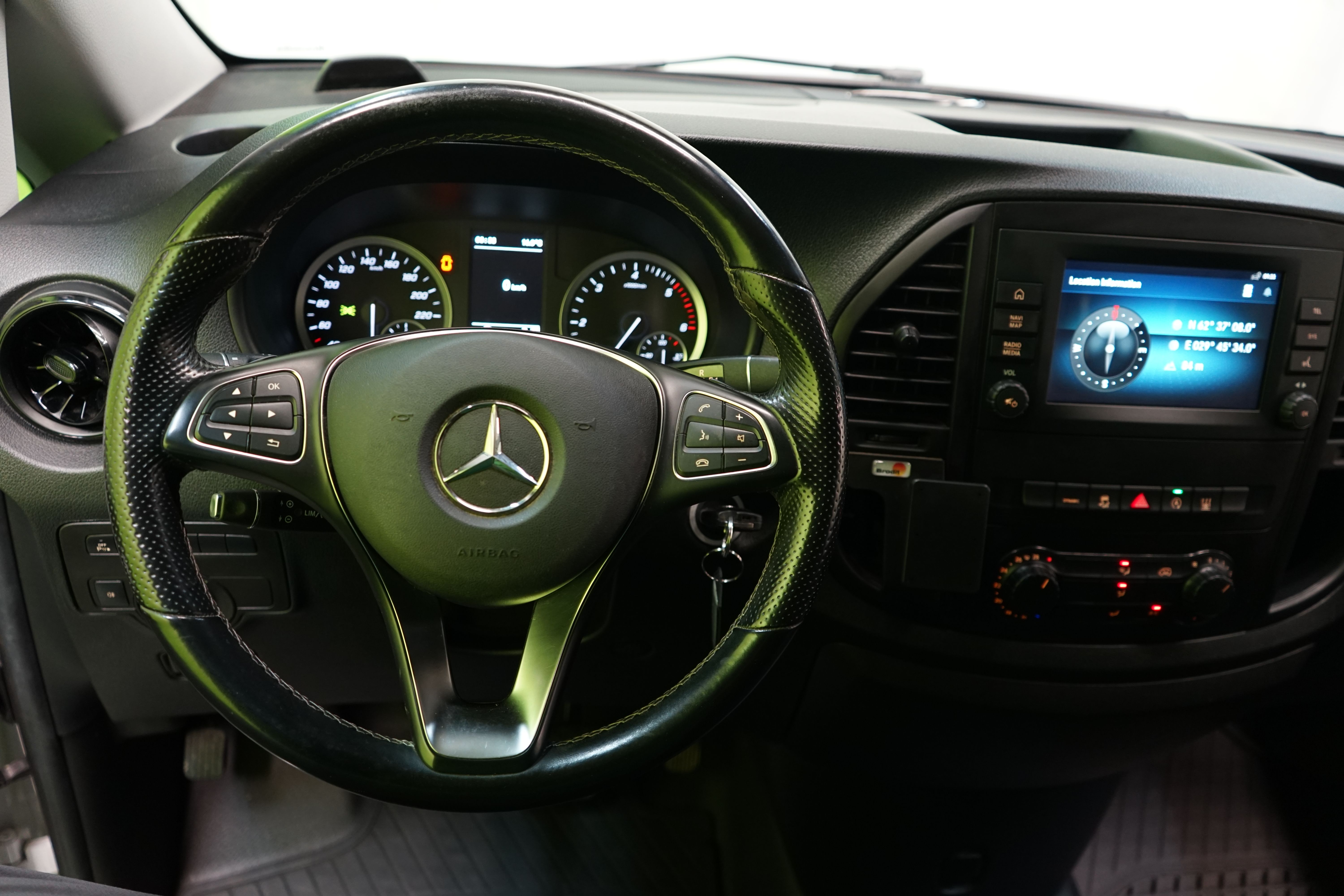 Mercedes-Benz Vito 2021