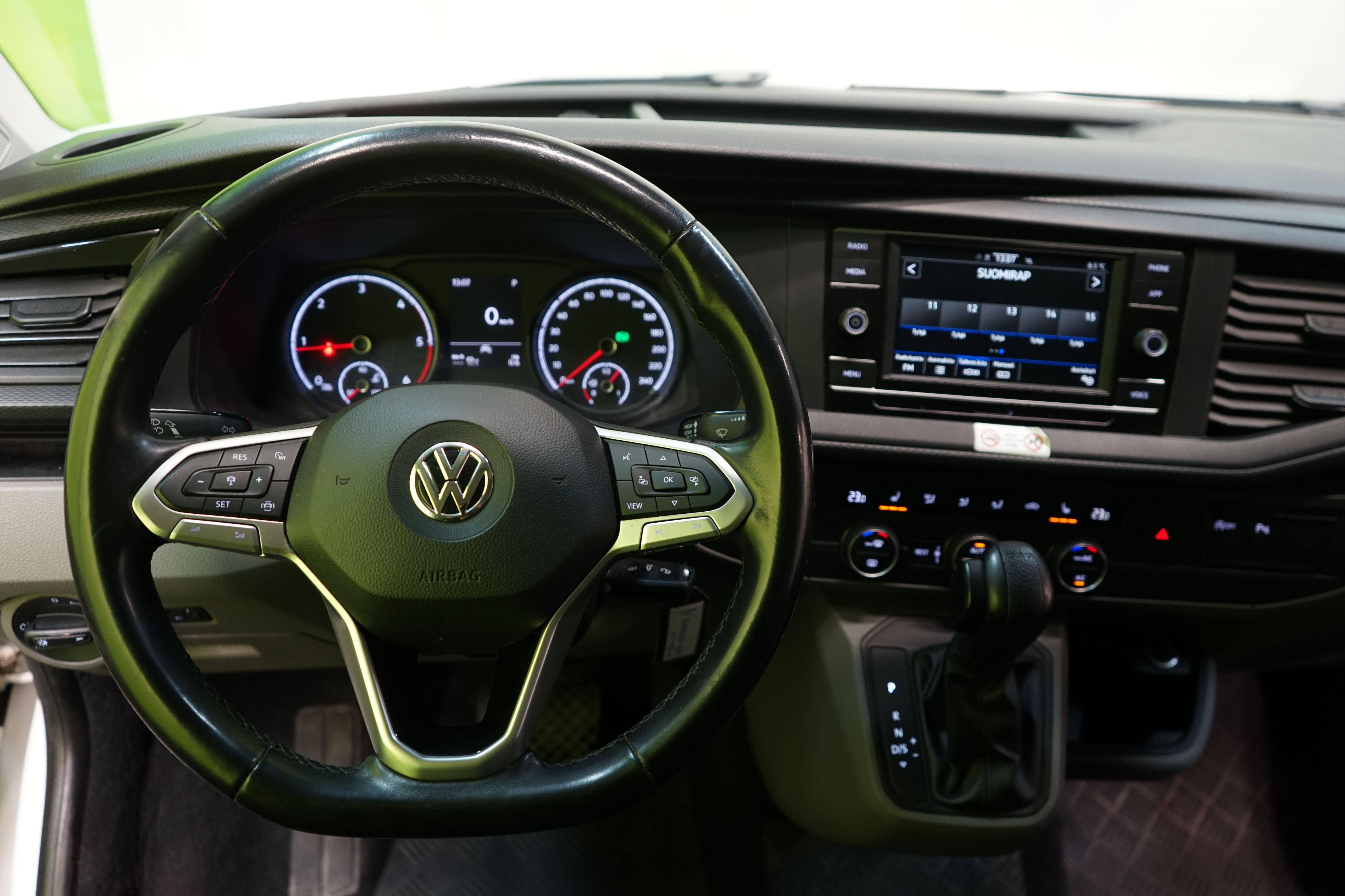 Volkswagen Caravelle 2020