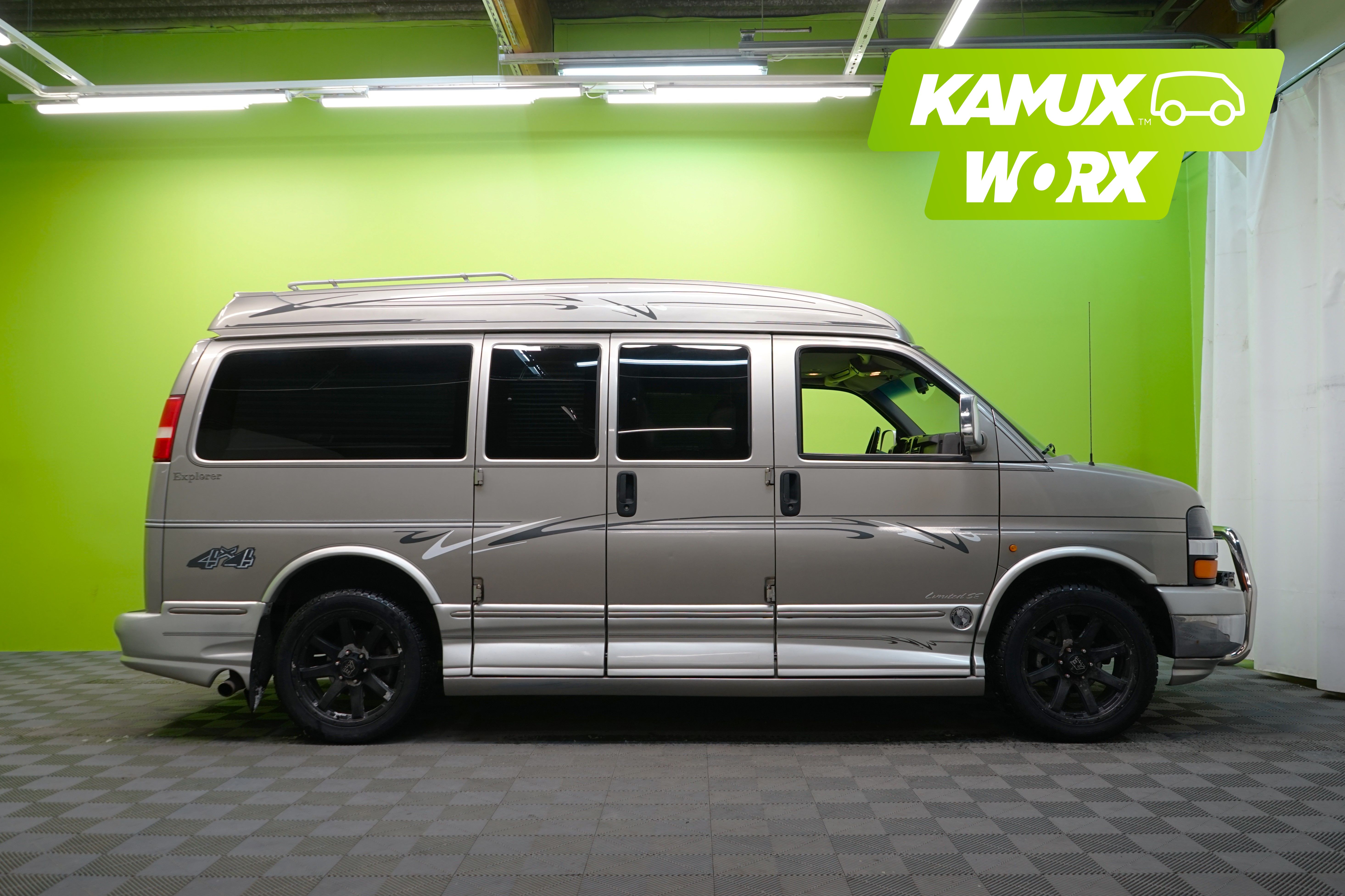 Chevrolet Express 2003