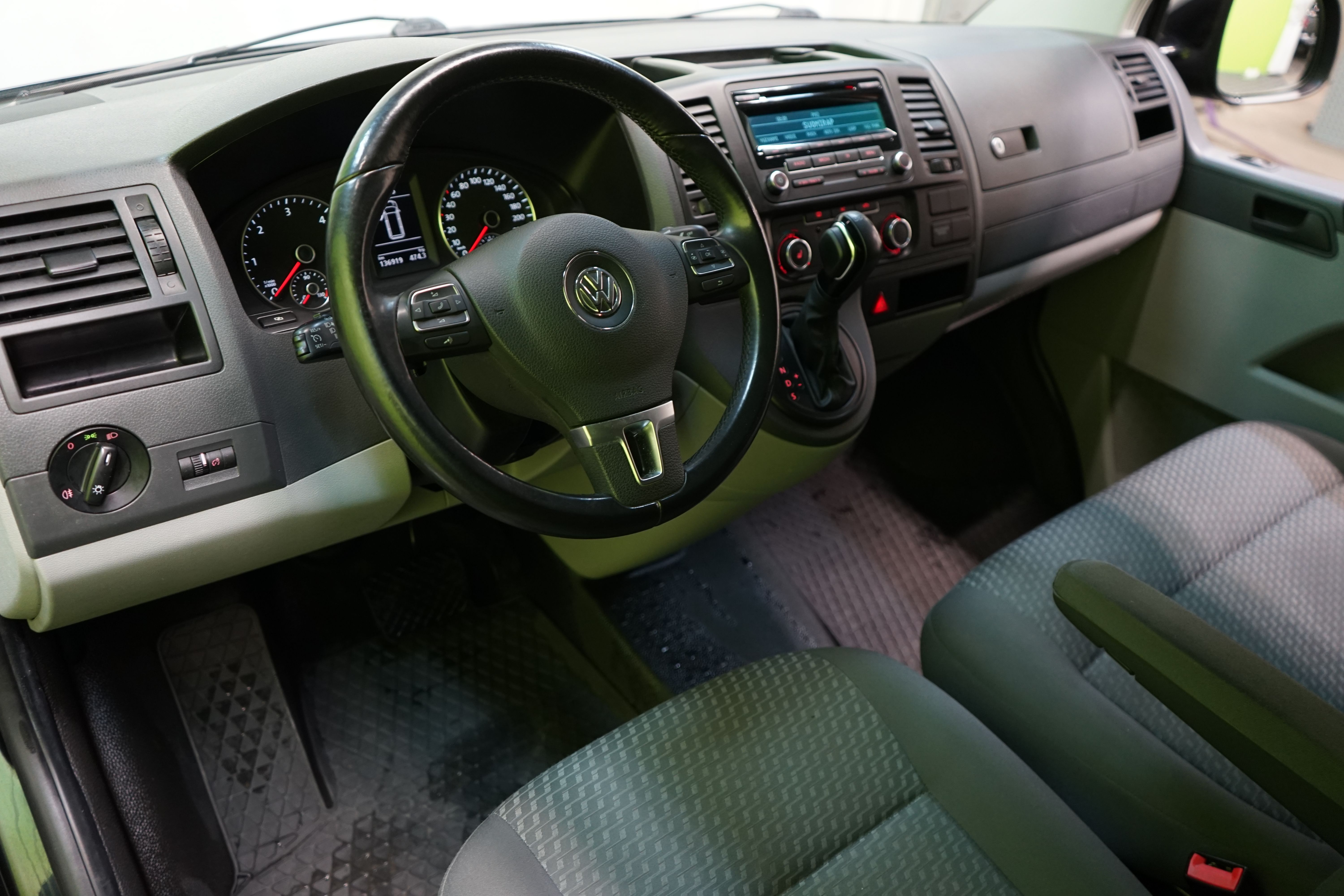 Volkswagen Transporter 2012