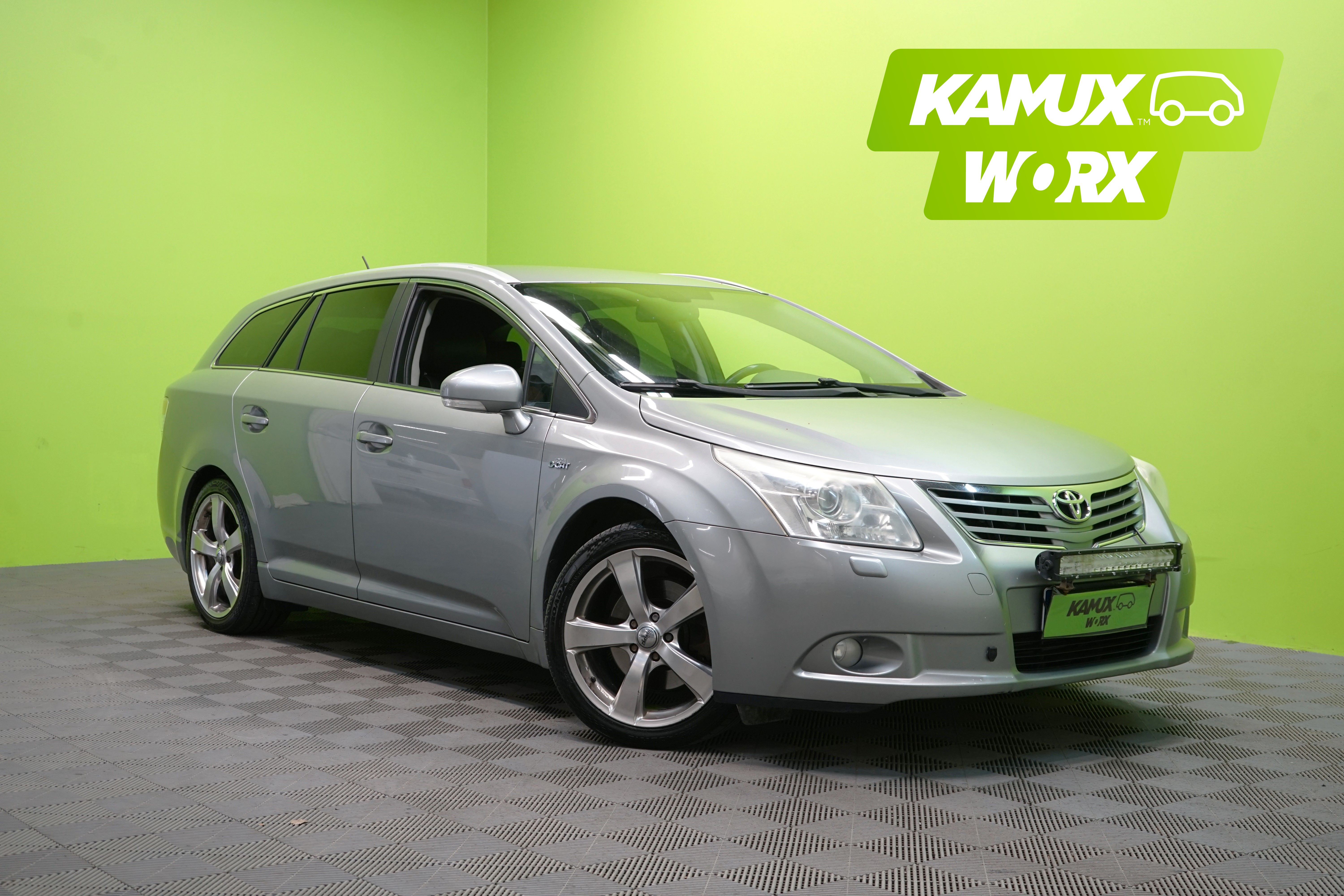 Toyota Avensis 2010