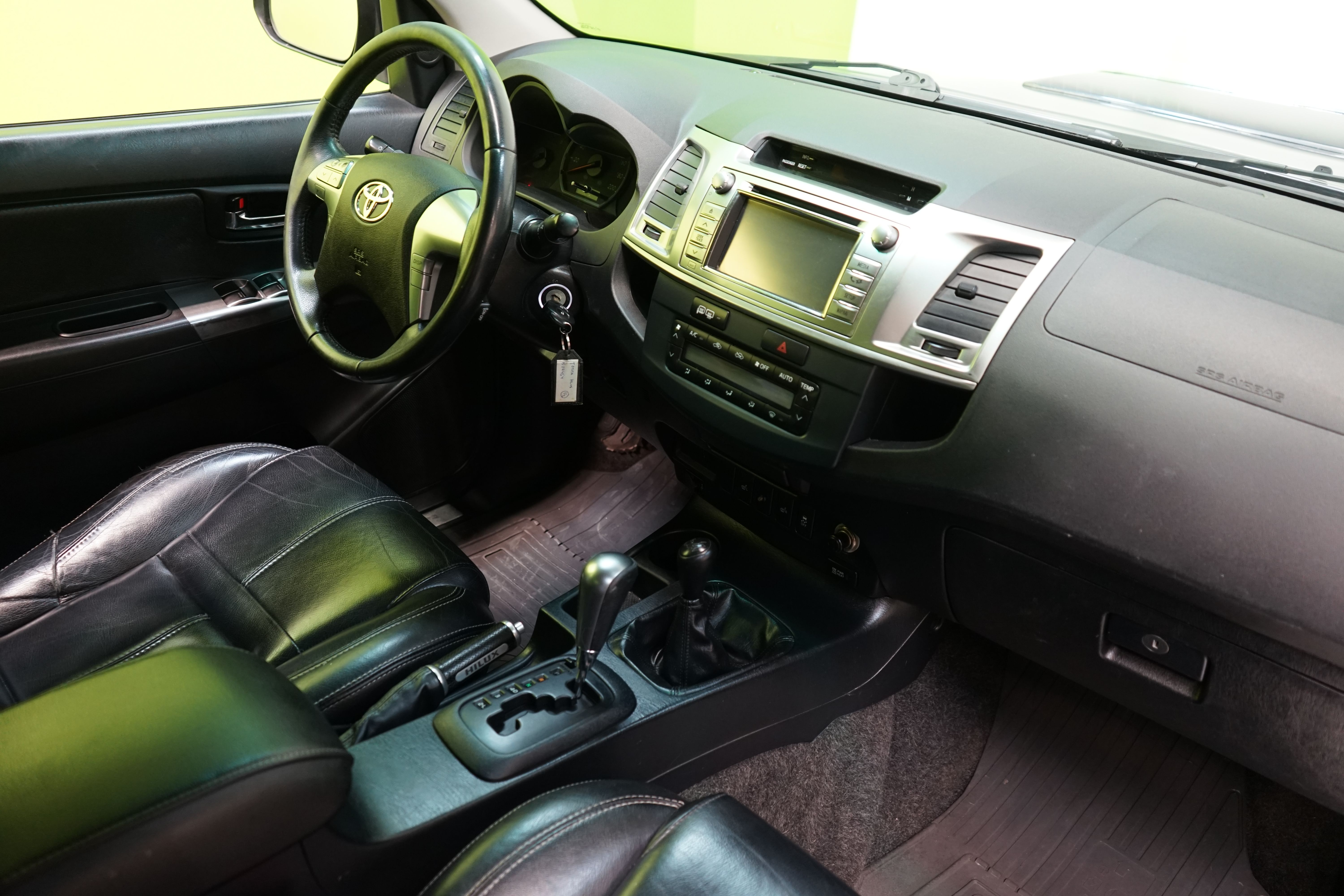 Toyota Hilux 2014