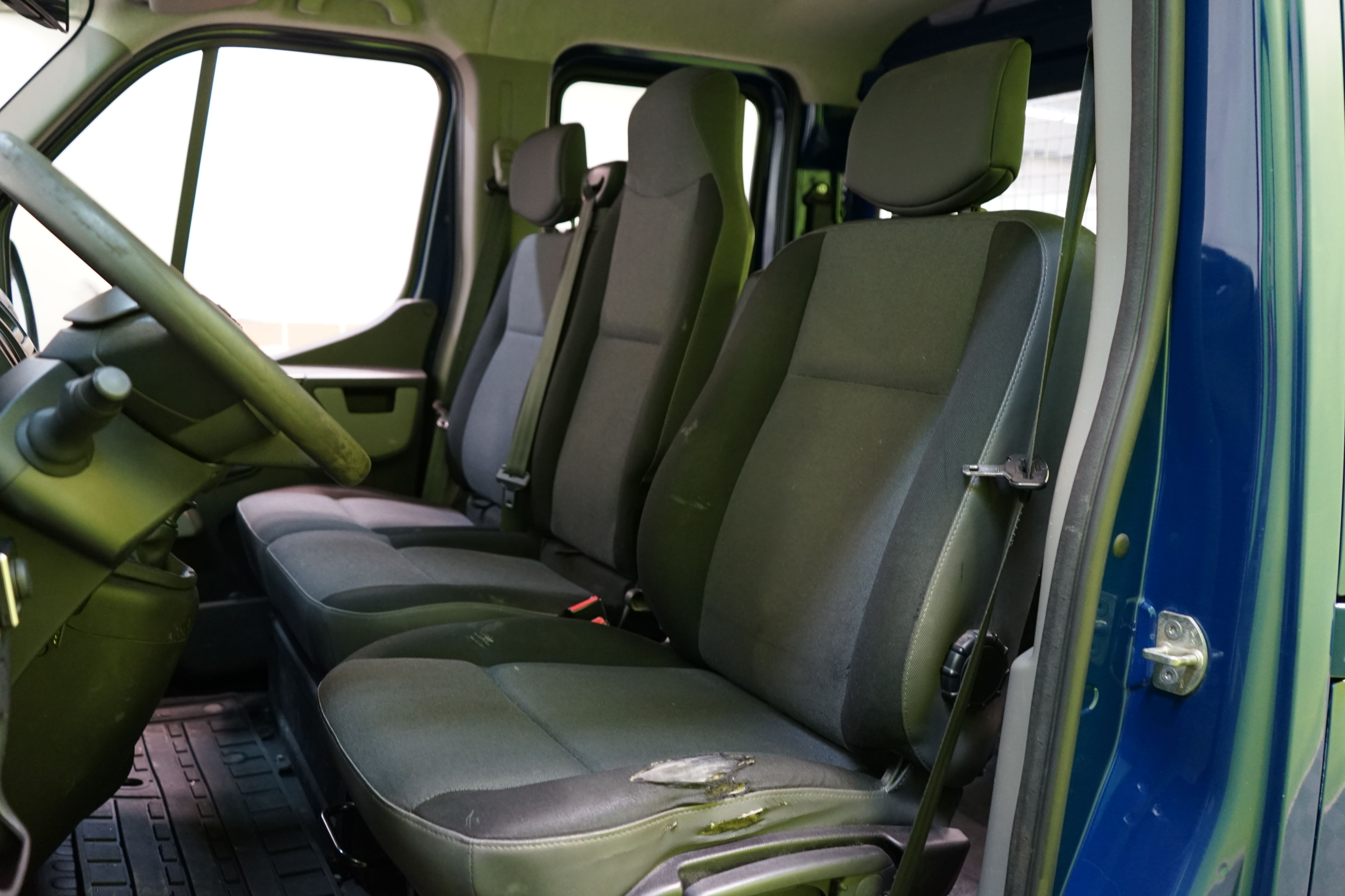 Nissan NV400 2015