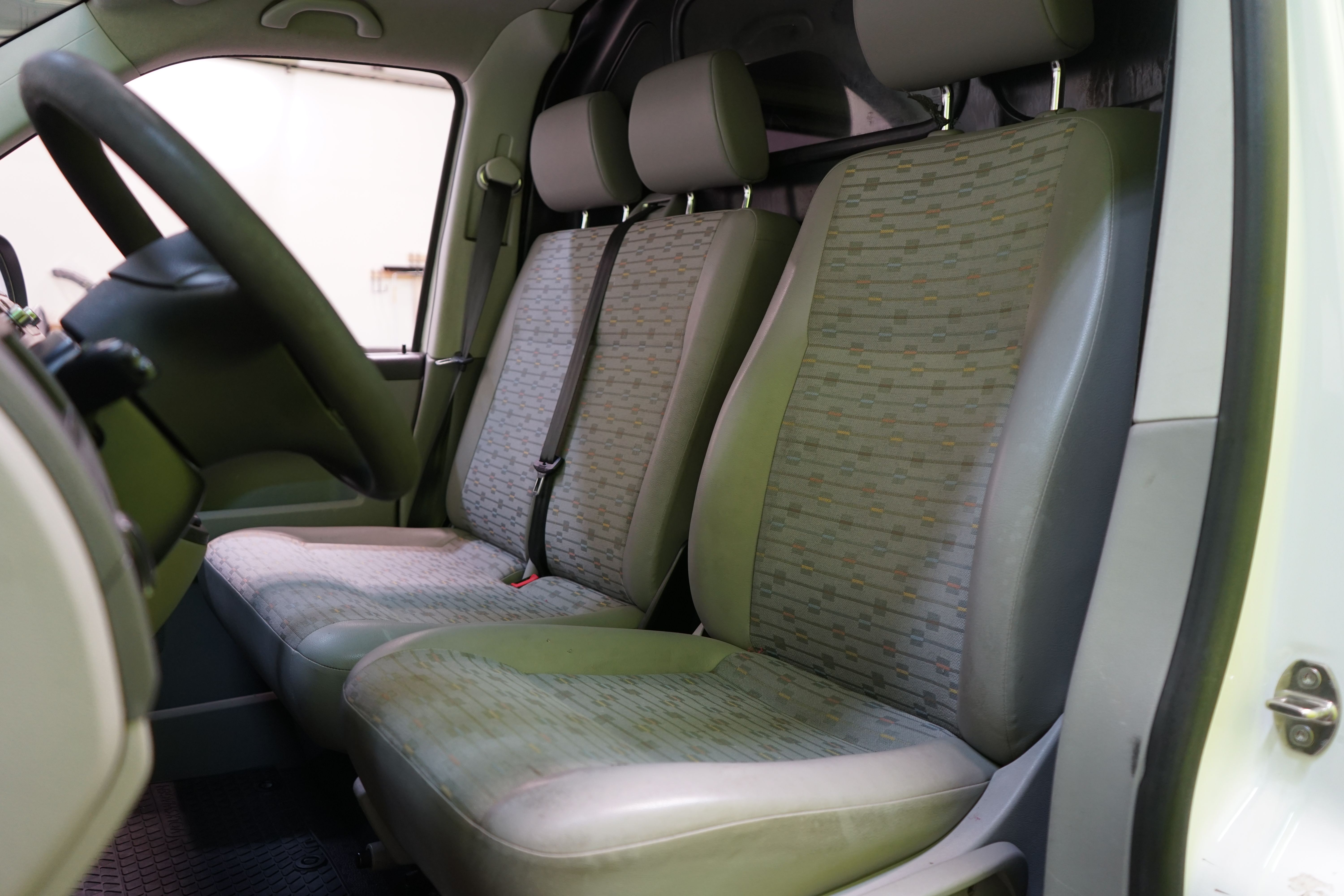 Volkswagen Transporter 2013