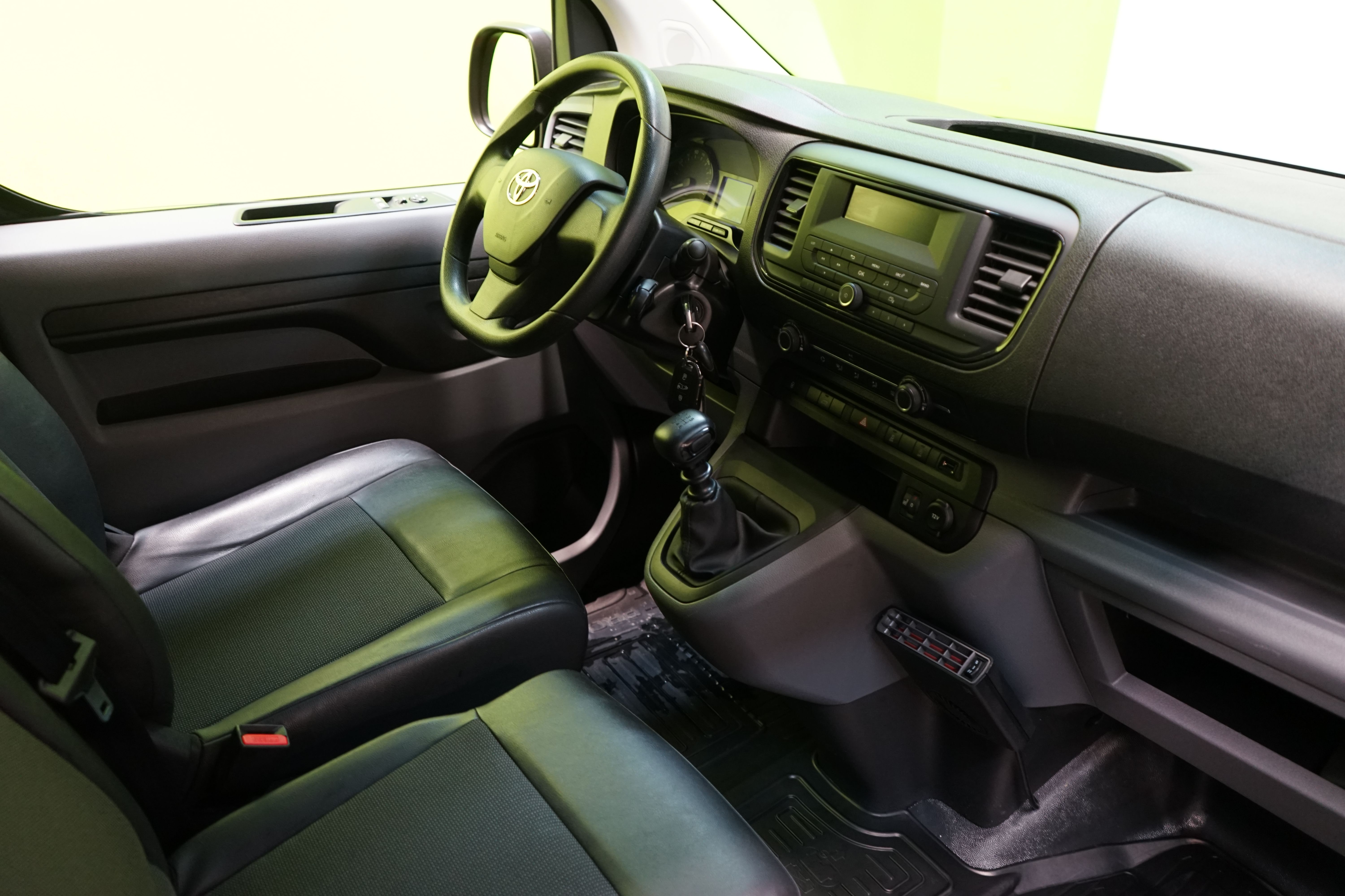 Toyota Proace 2022