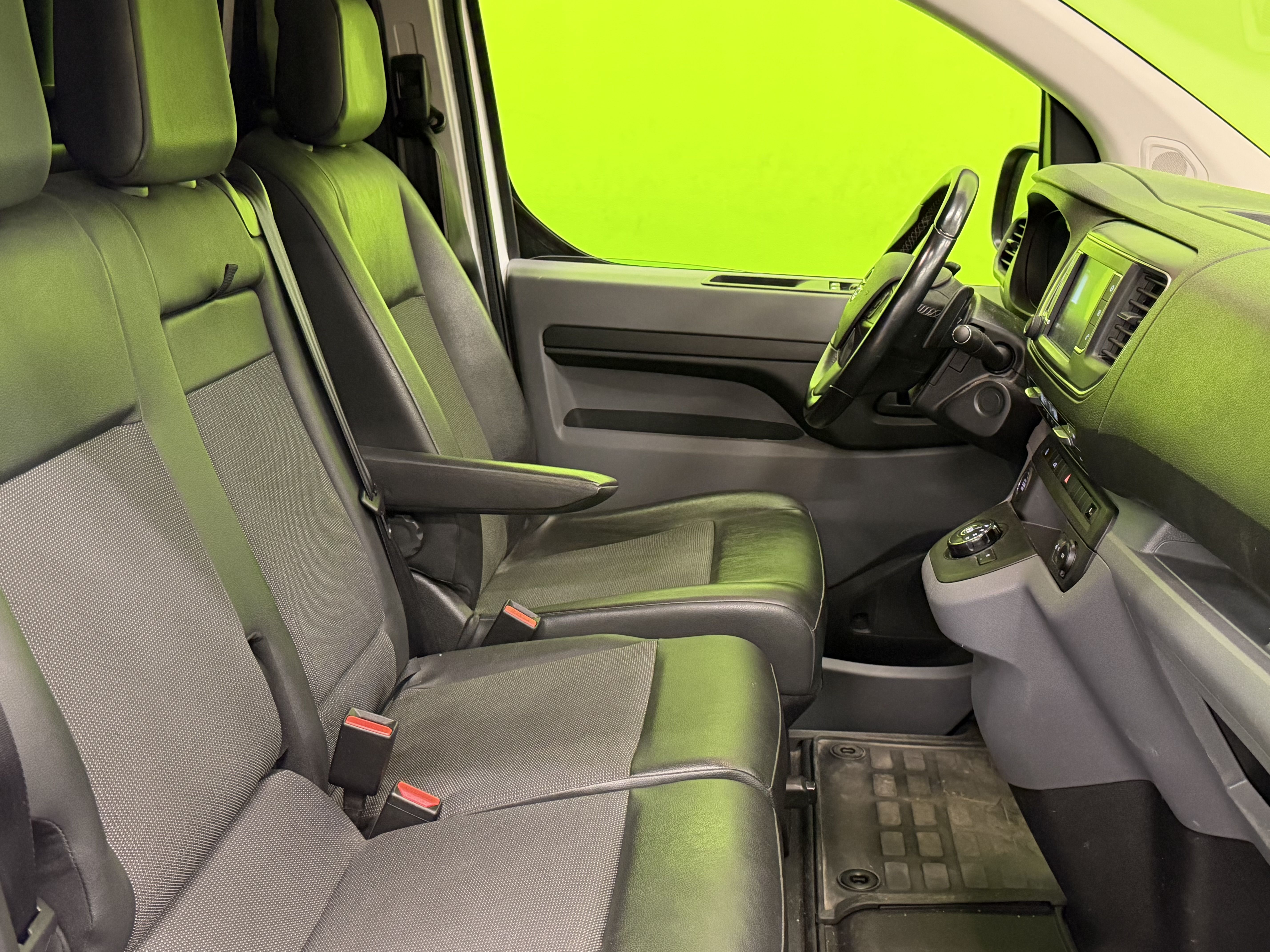 Opel Vivaro 2021