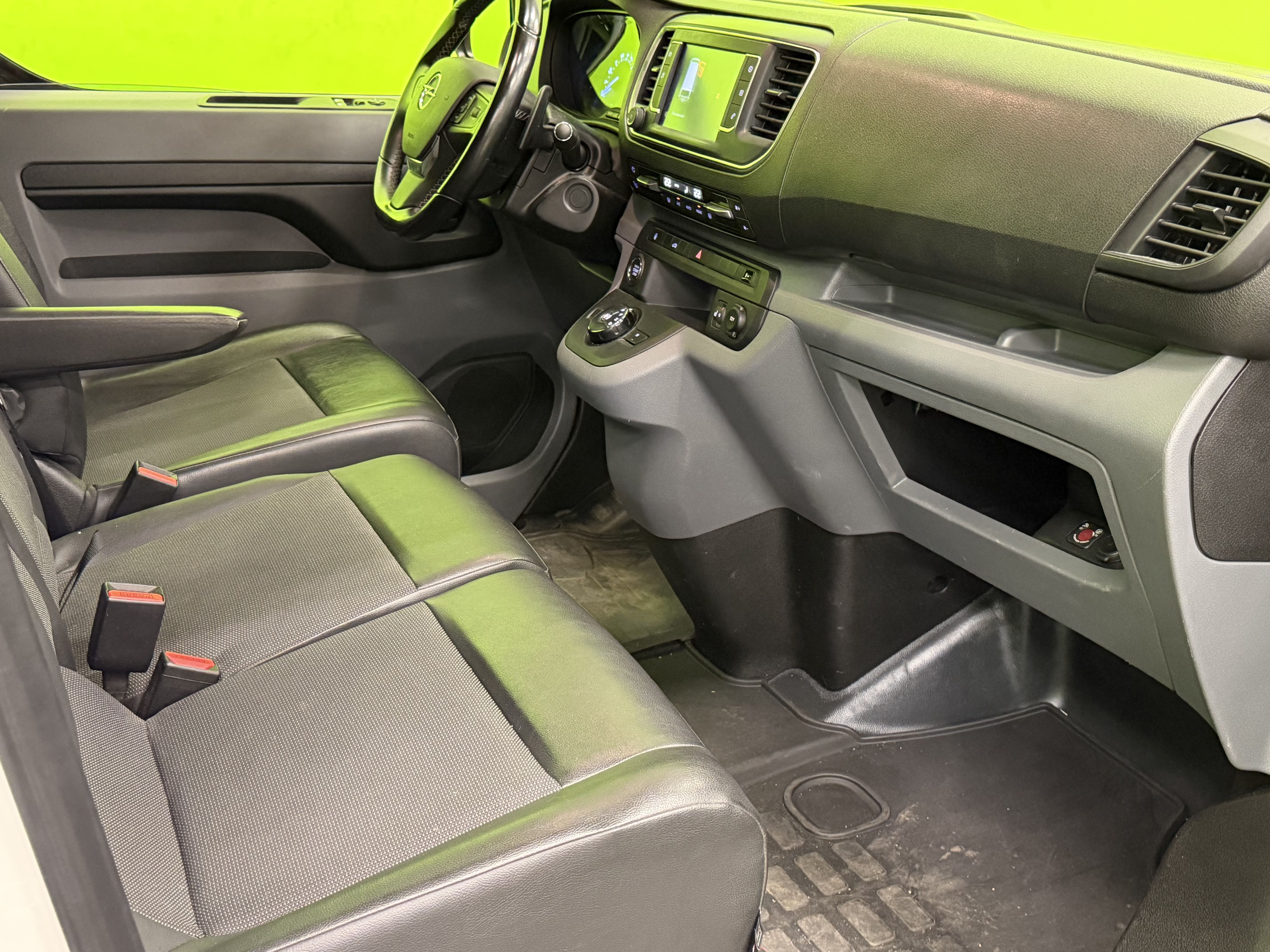Opel Vivaro 2021