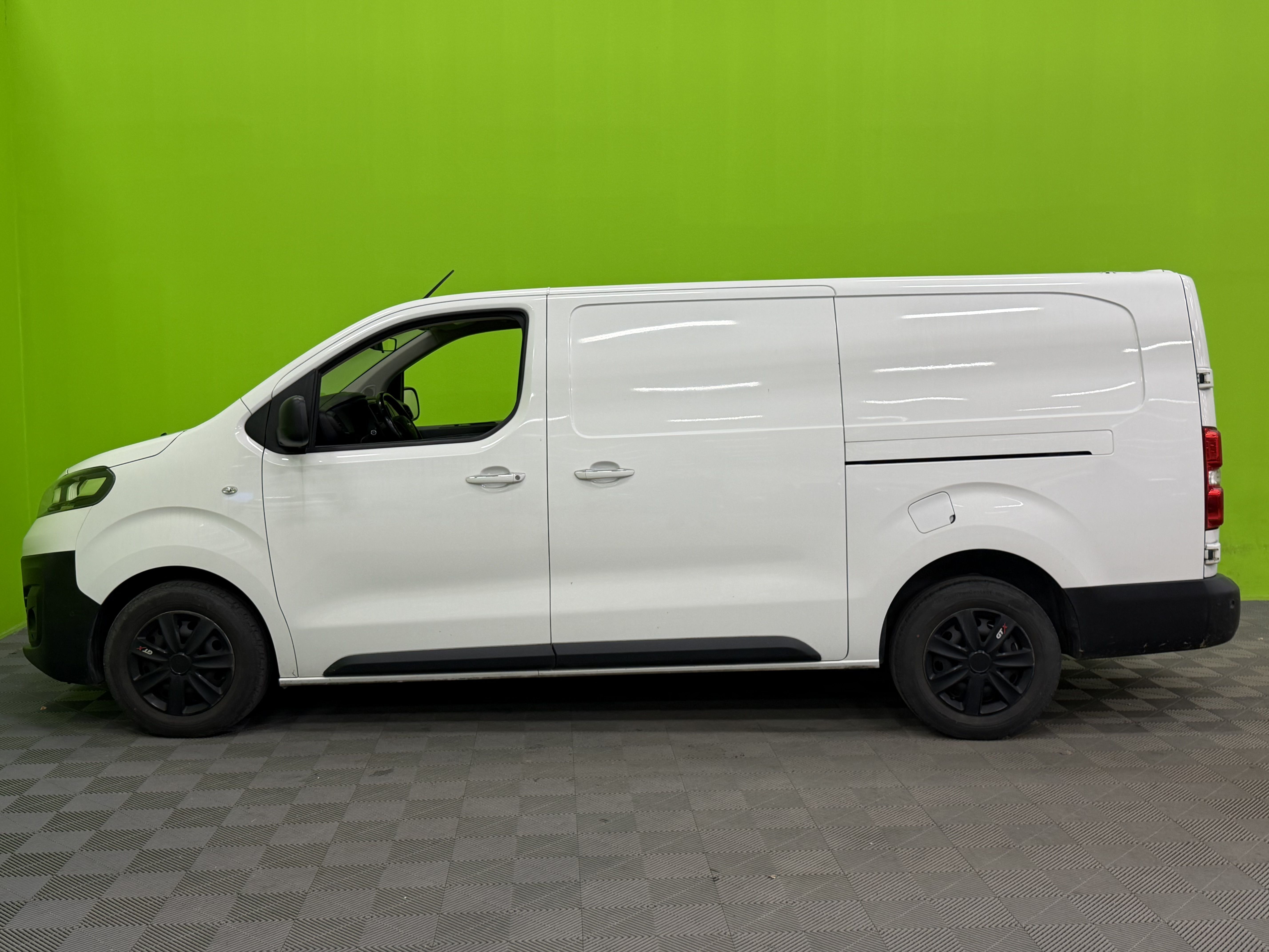 Opel Vivaro 2021
