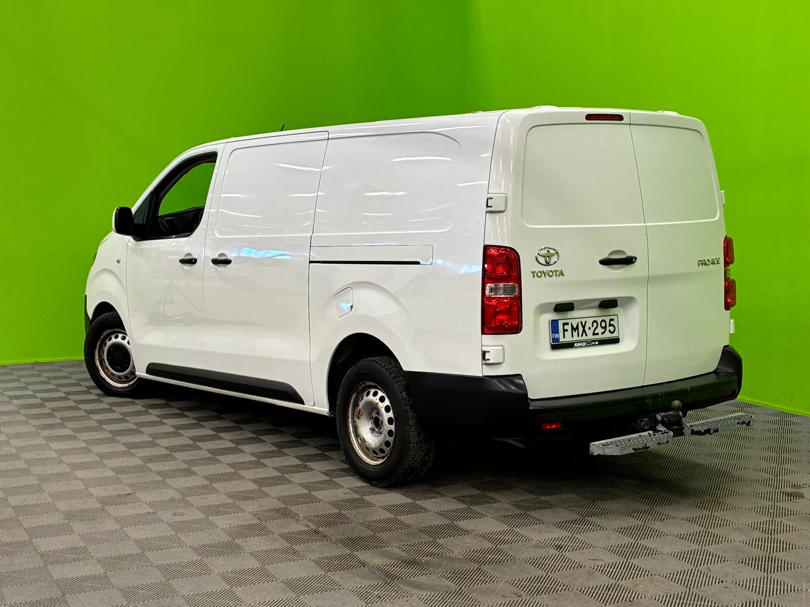 Toyota Proace 2018