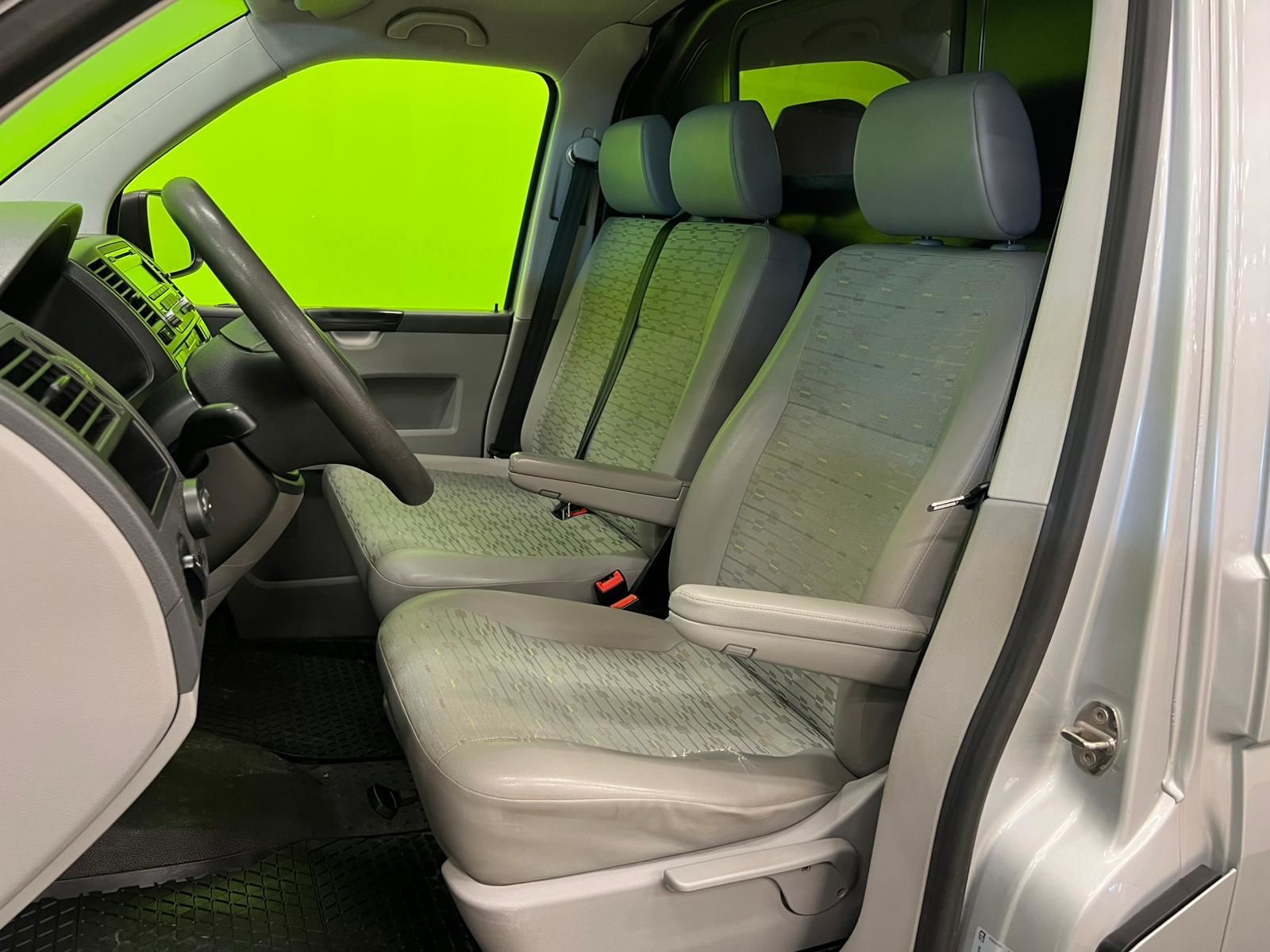 Volkswagen Transporter 2012