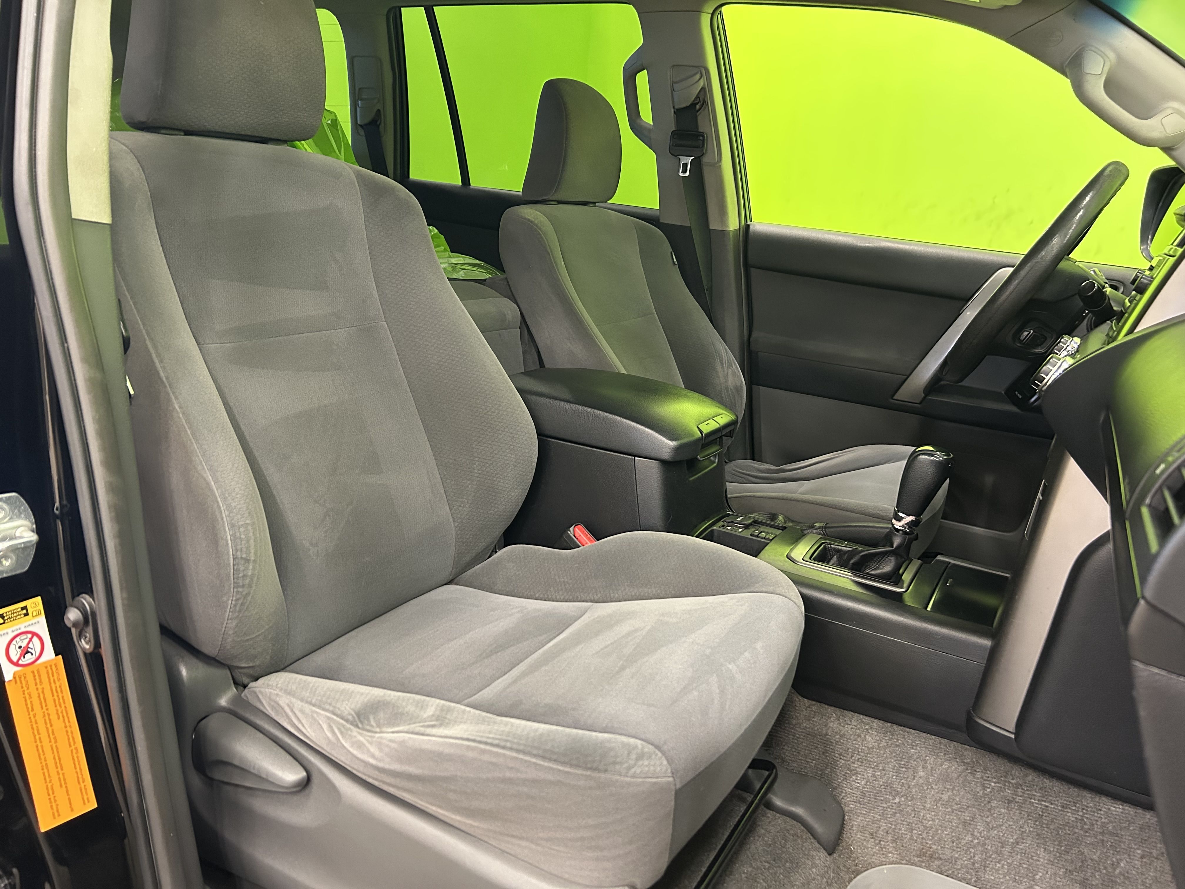 Toyota Land Cruiser 2010