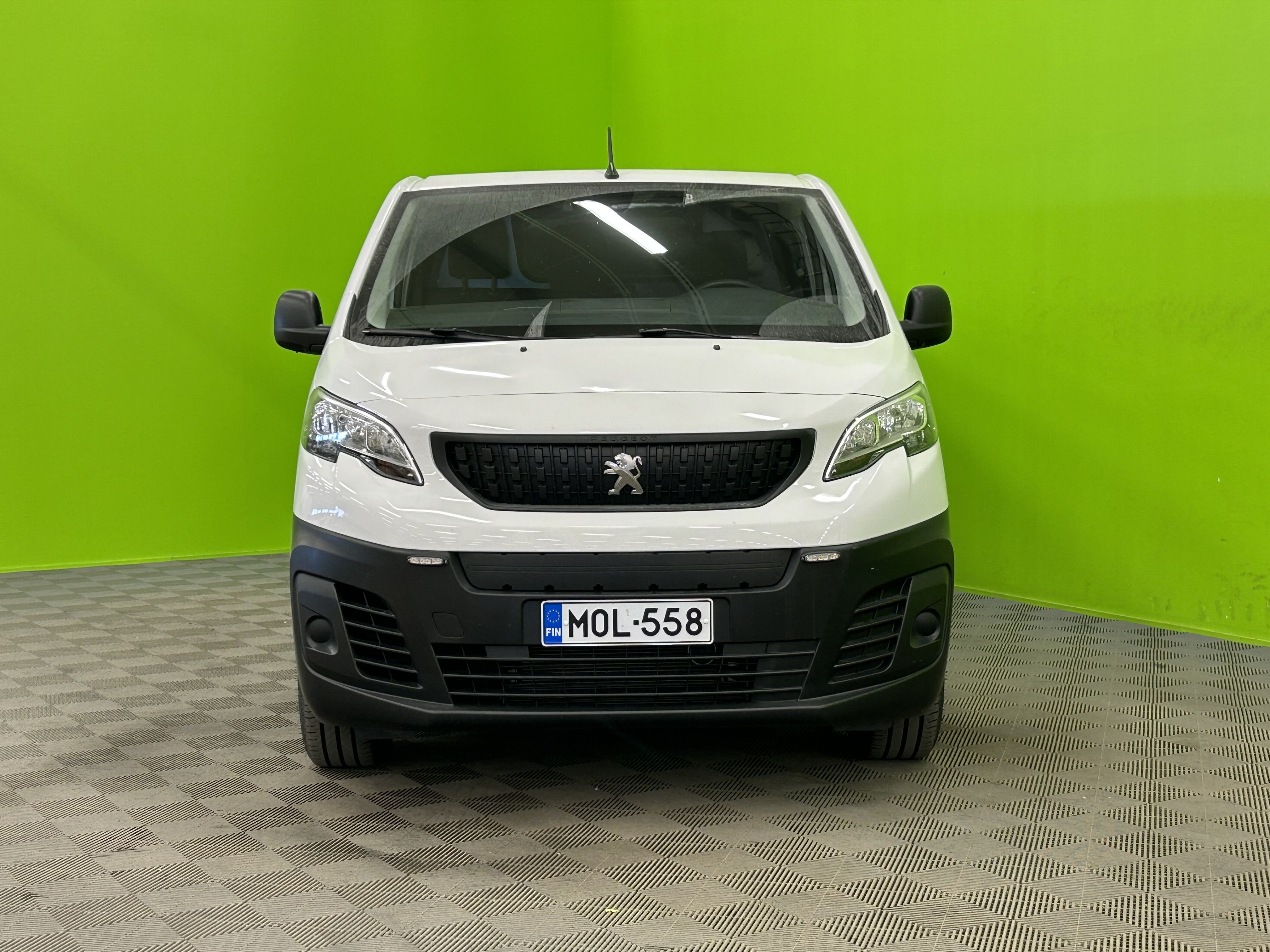 Peugeot e-Expert 2023